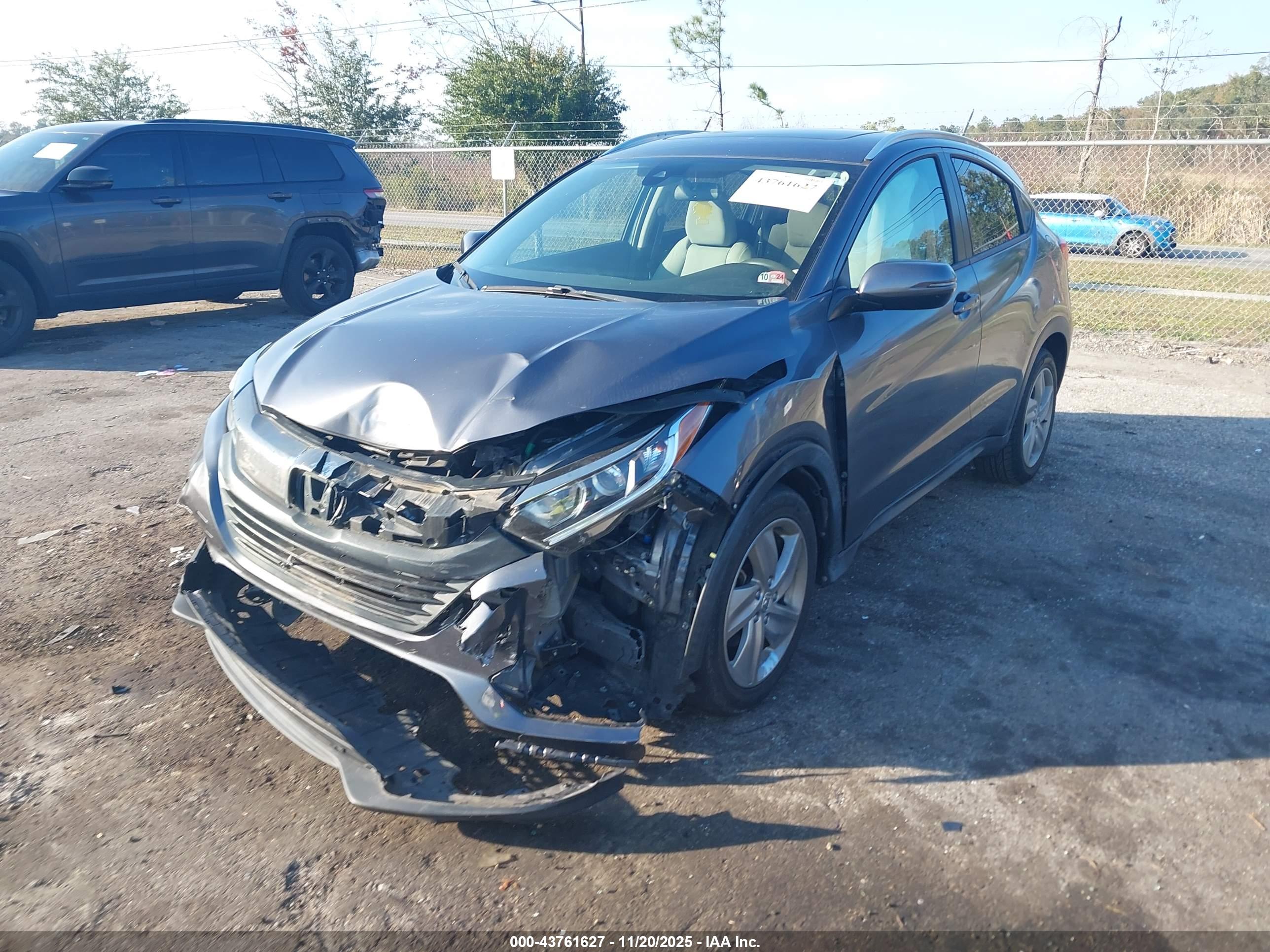 HONDA HR-V image 2