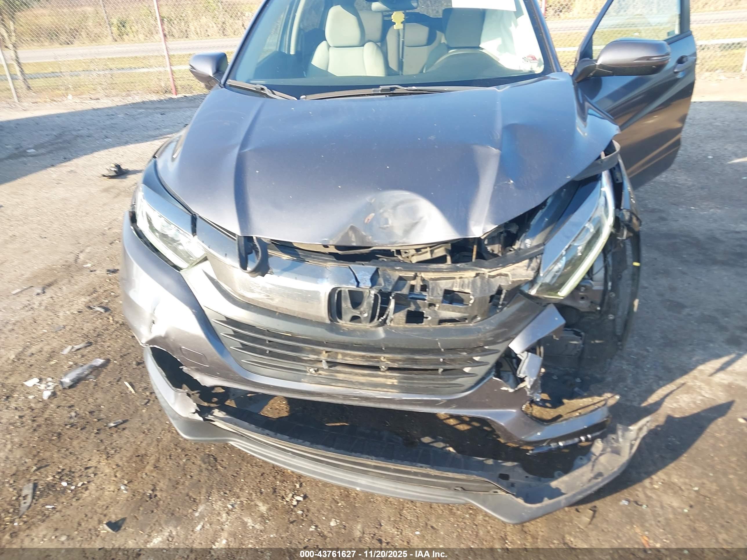 HONDA HR-V image 6