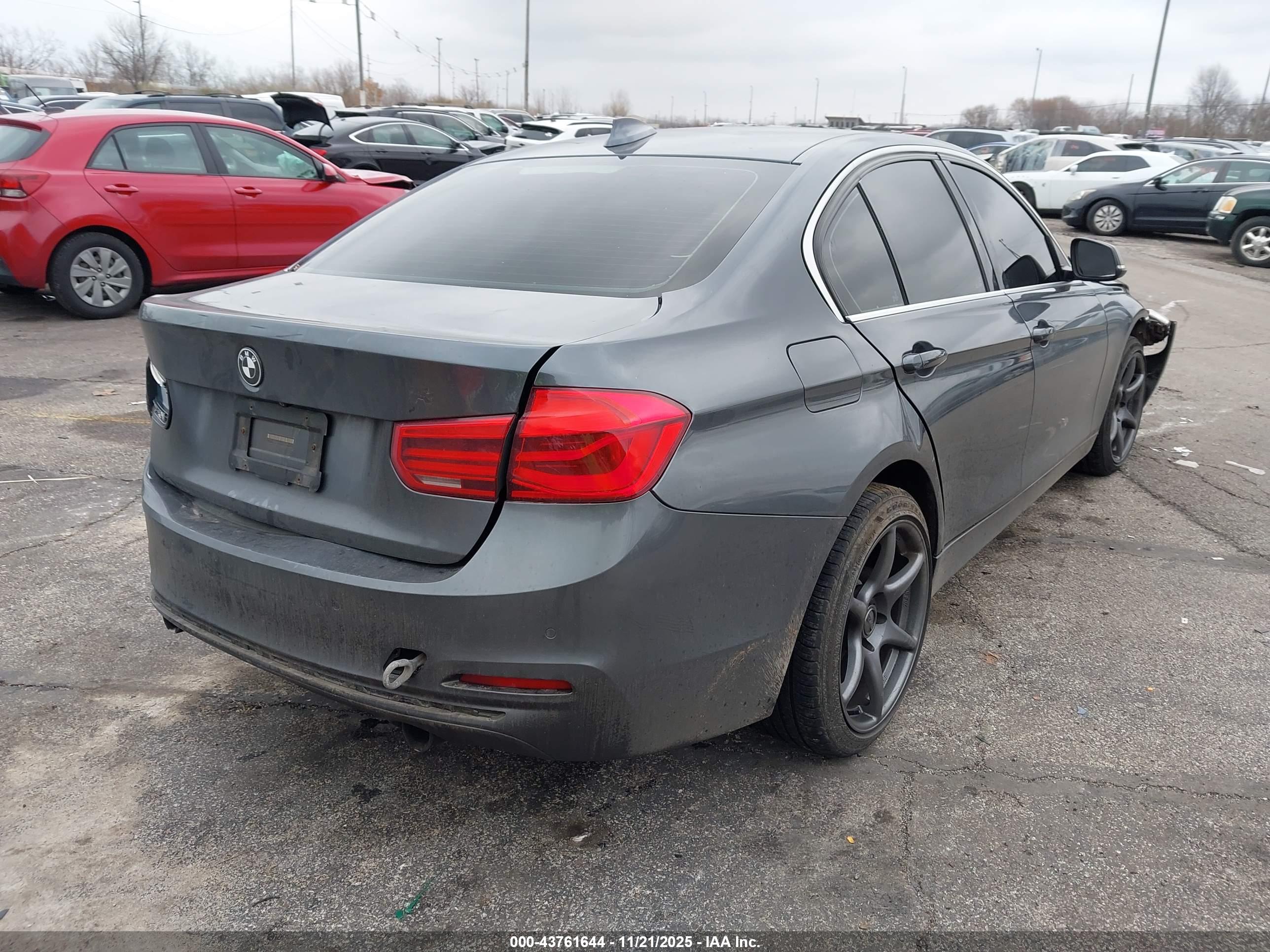 BMW 340I image 4