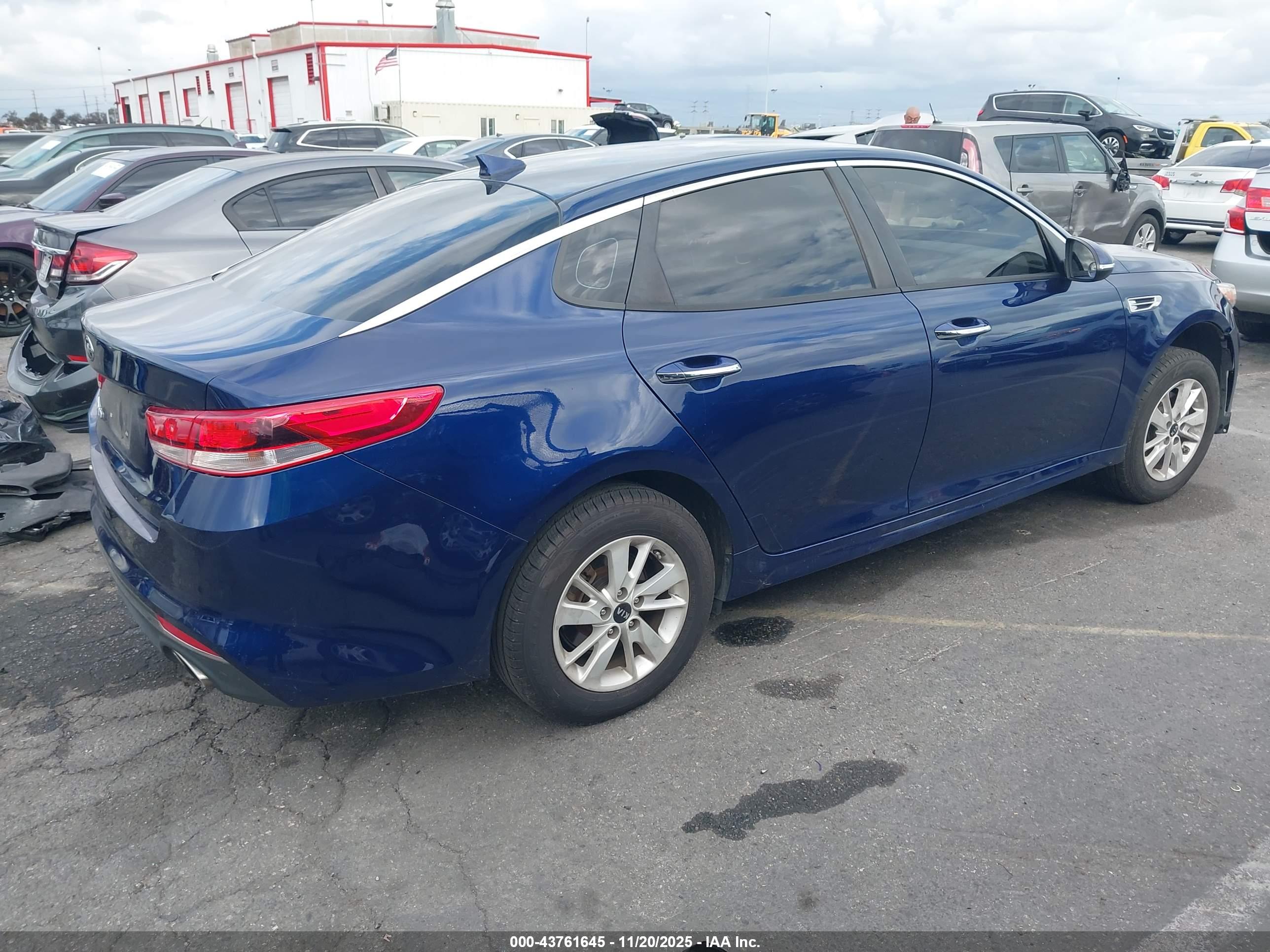 KIA OPTIMA image 4