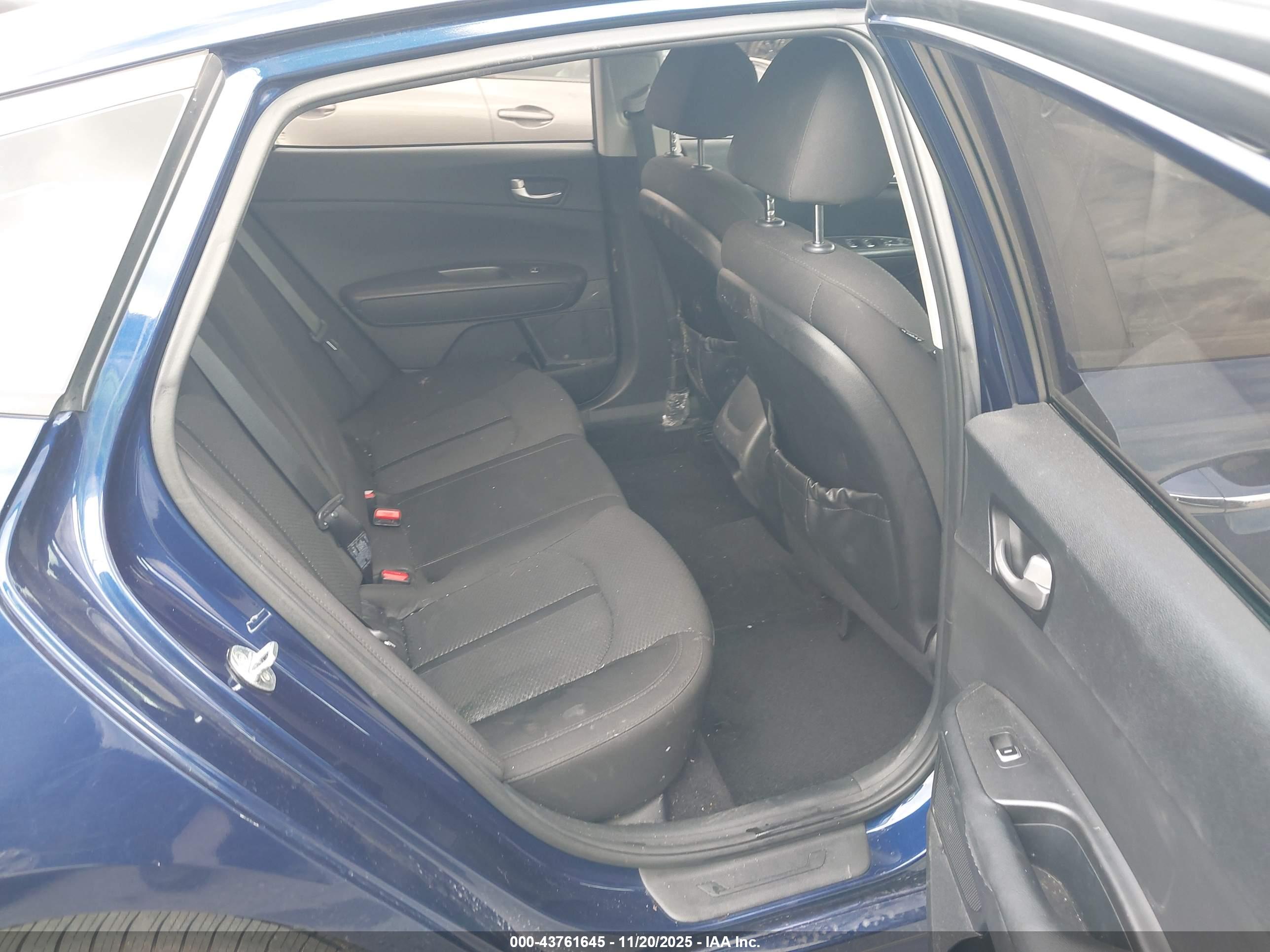 KIA OPTIMA image 8