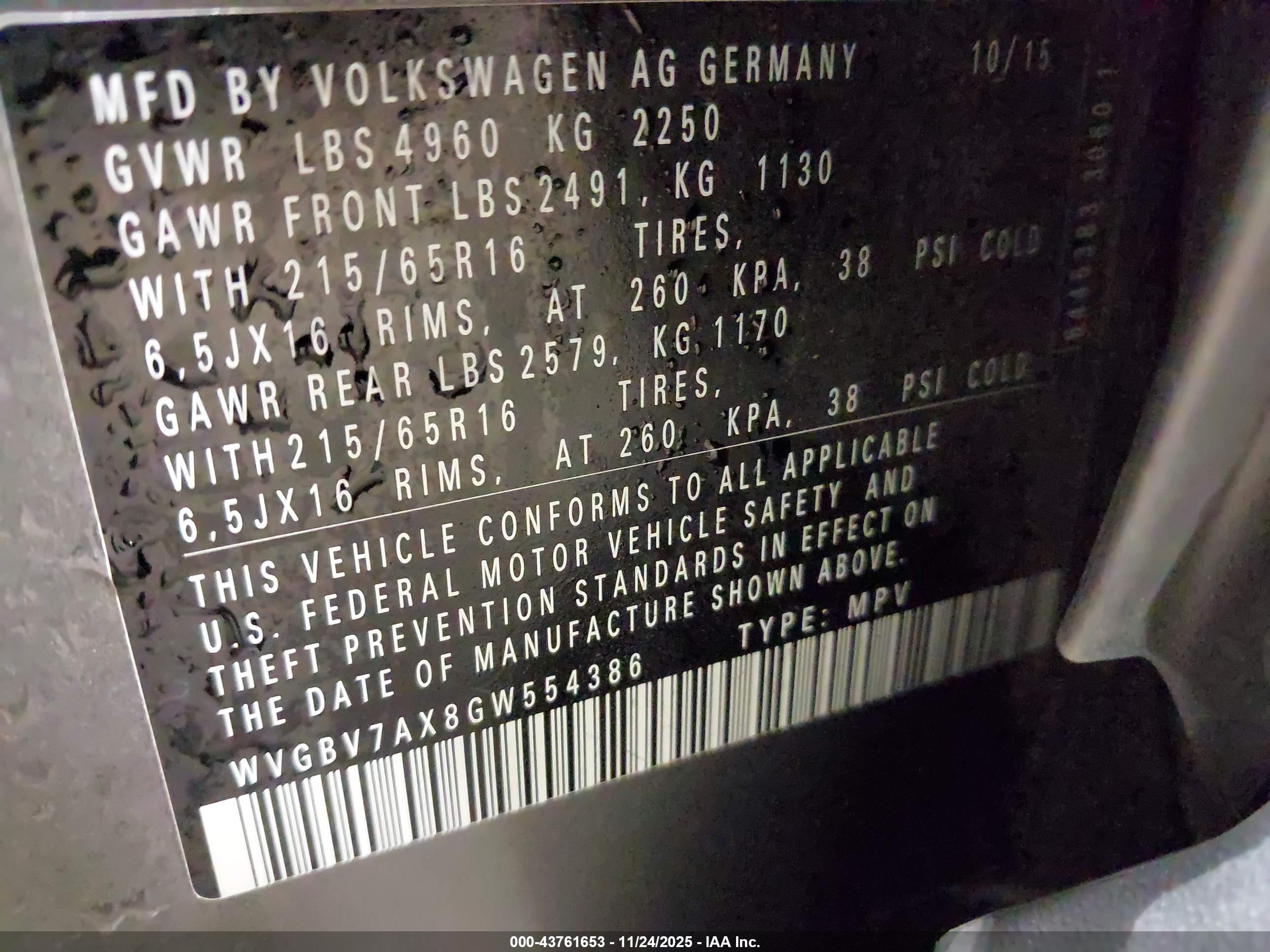 VOLKSWAGEN TIGUAN image 9