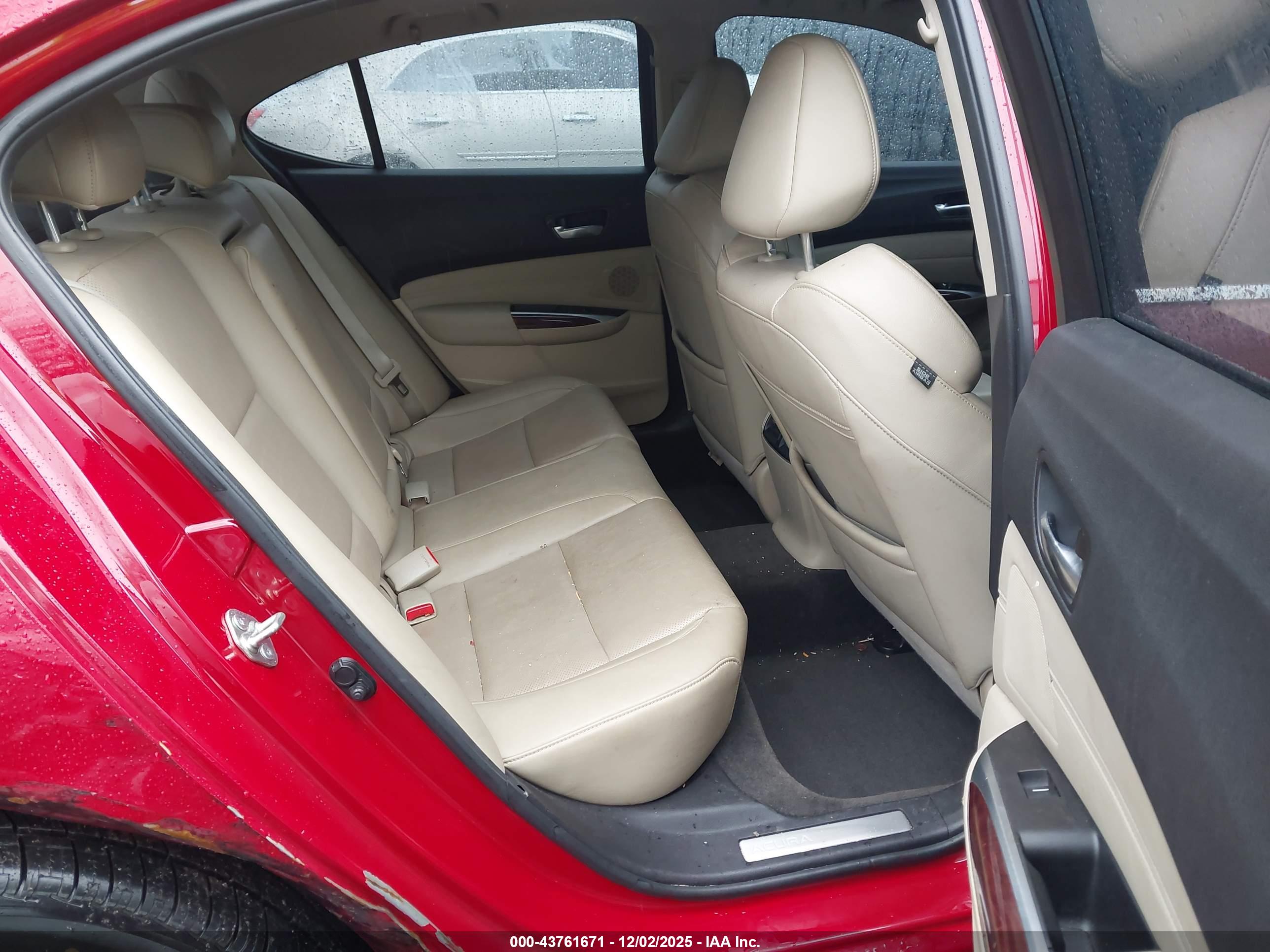 ACURA TLX image 8