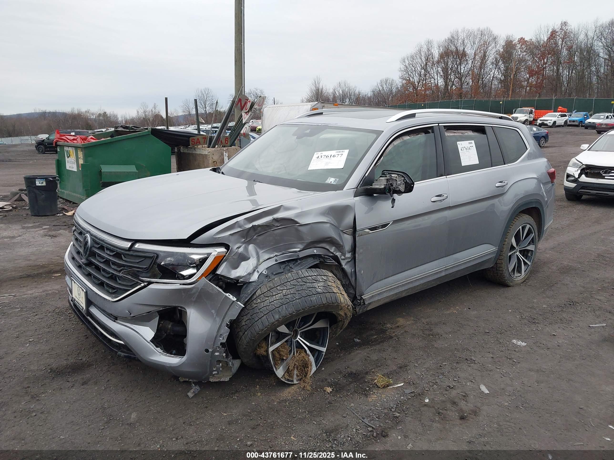 VOLKSWAGEN ATLAS image 2