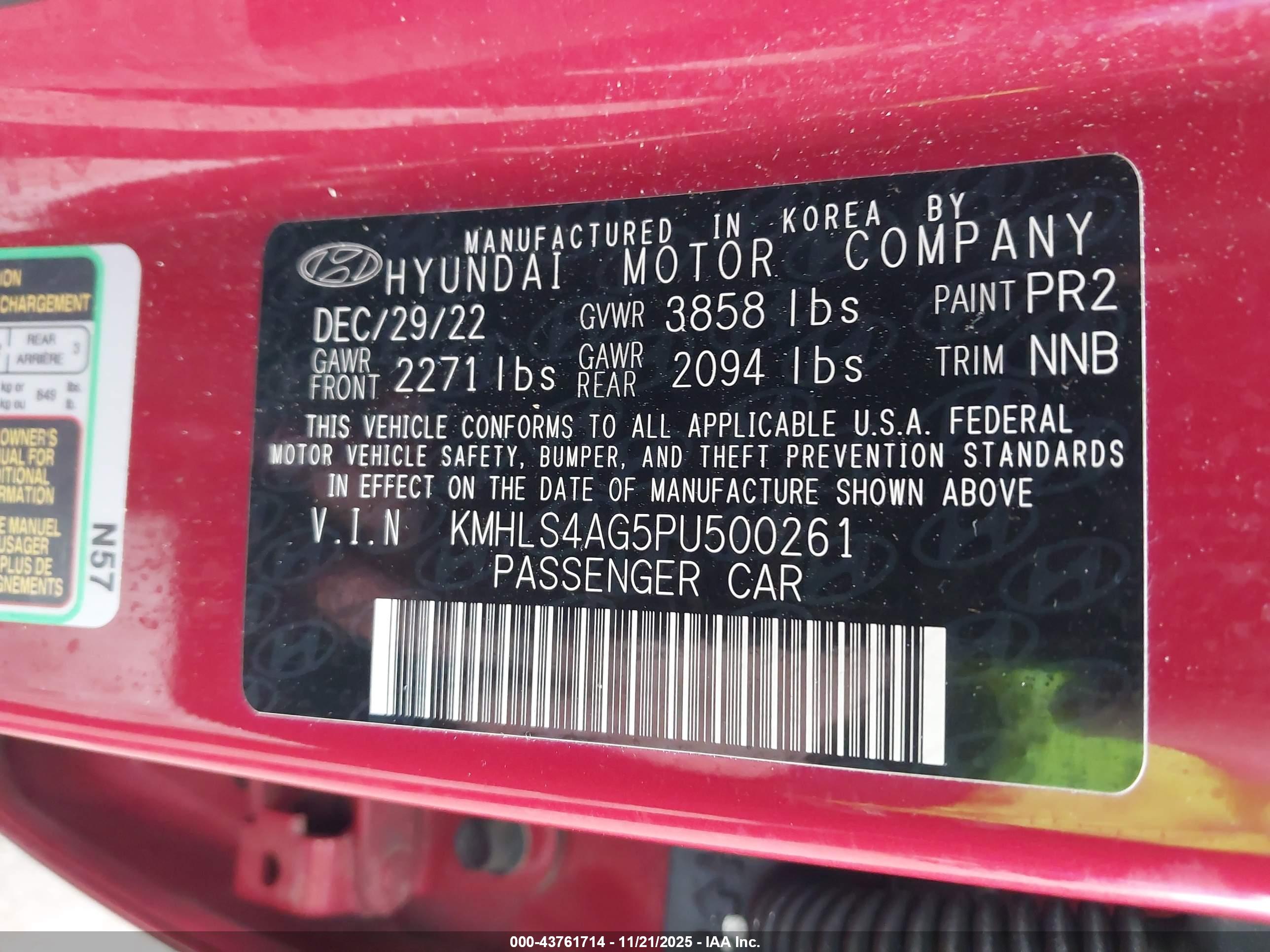 HYUNDAI ELANTRA image 9
