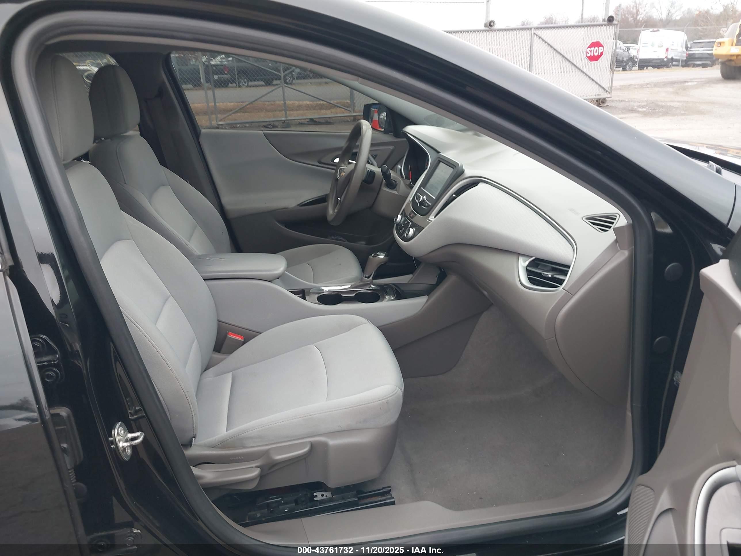 CHEVROLET MALIBU image 5