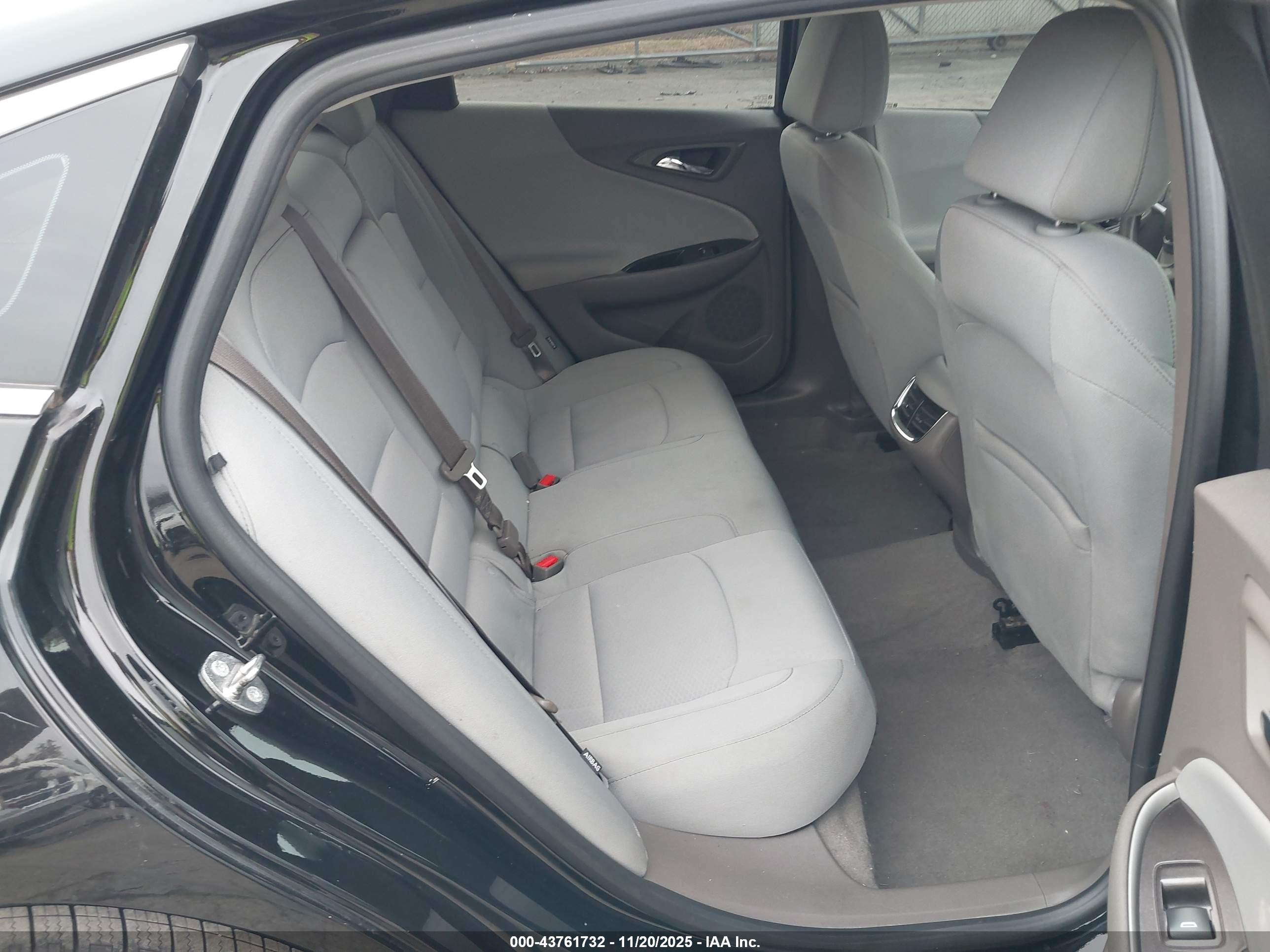 CHEVROLET MALIBU image 8