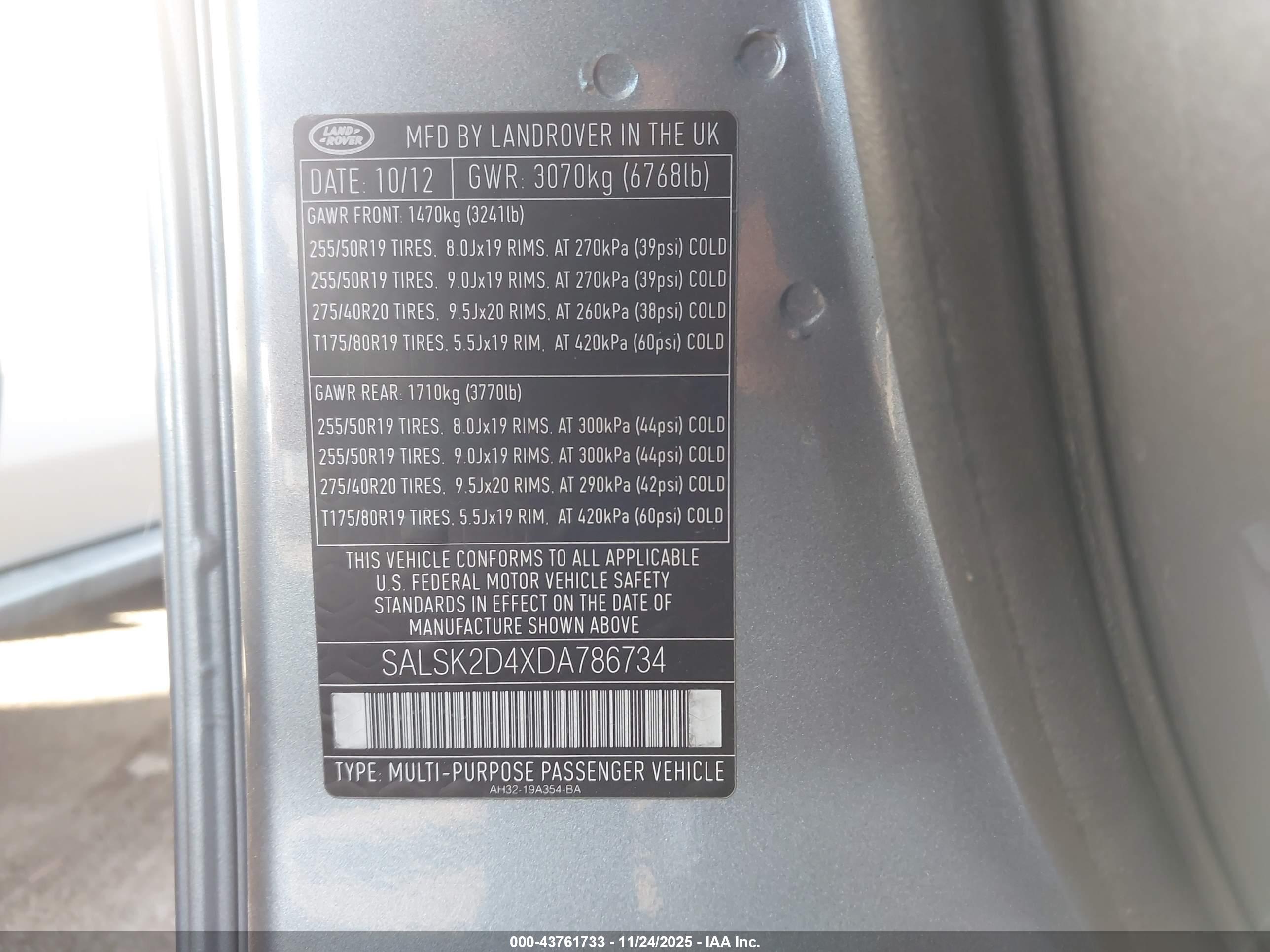 LAND ROVER image 9