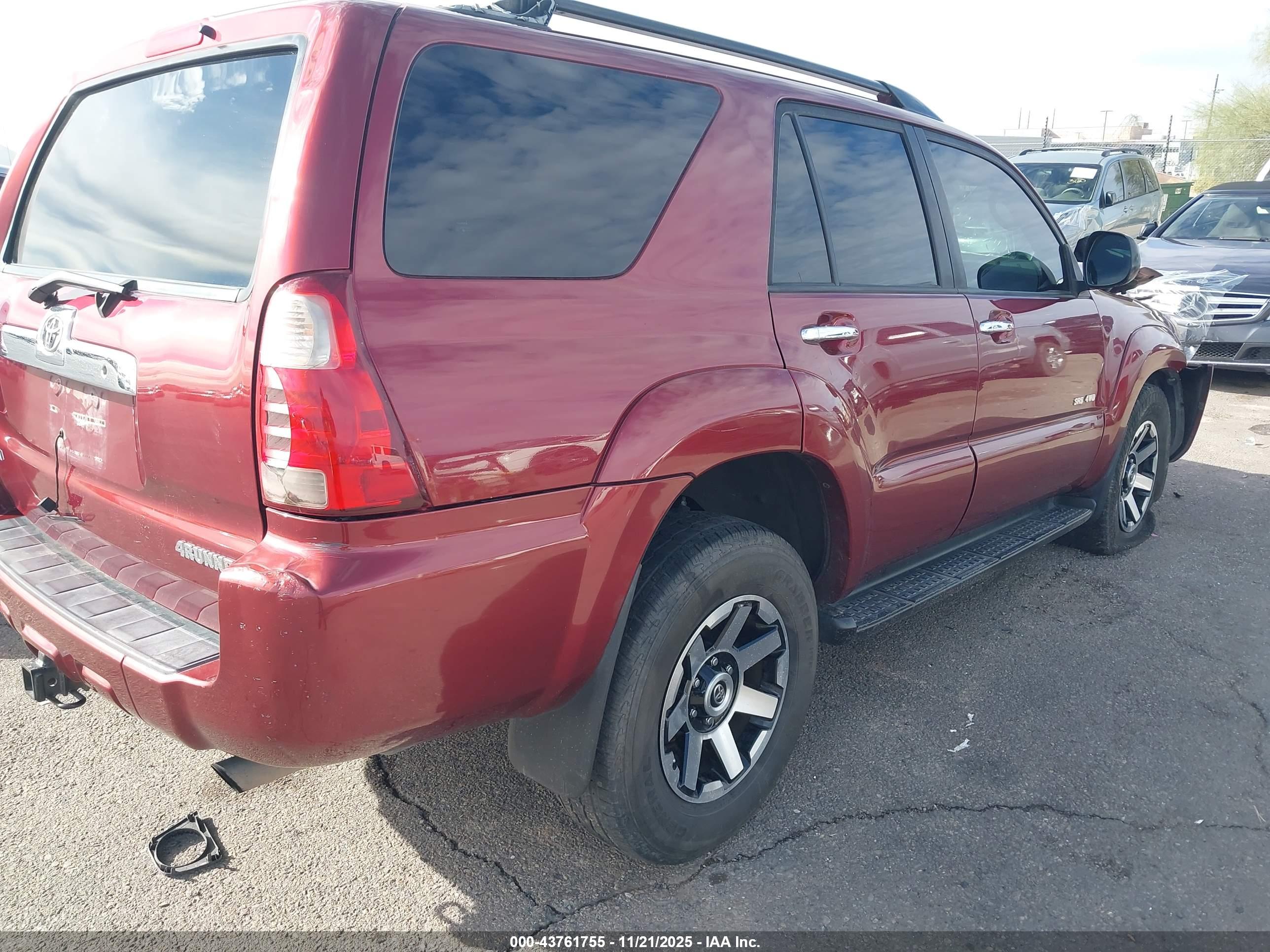 TOYOTA 4RUNNER image 4