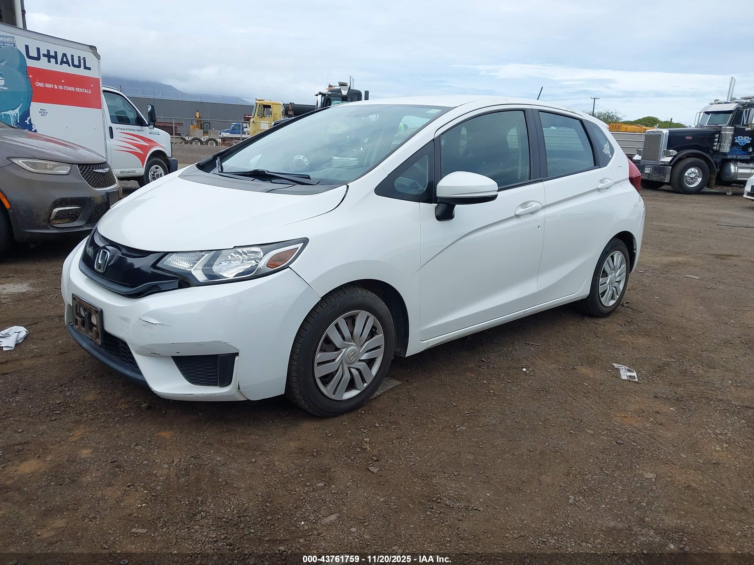 HONDA FIT image 2