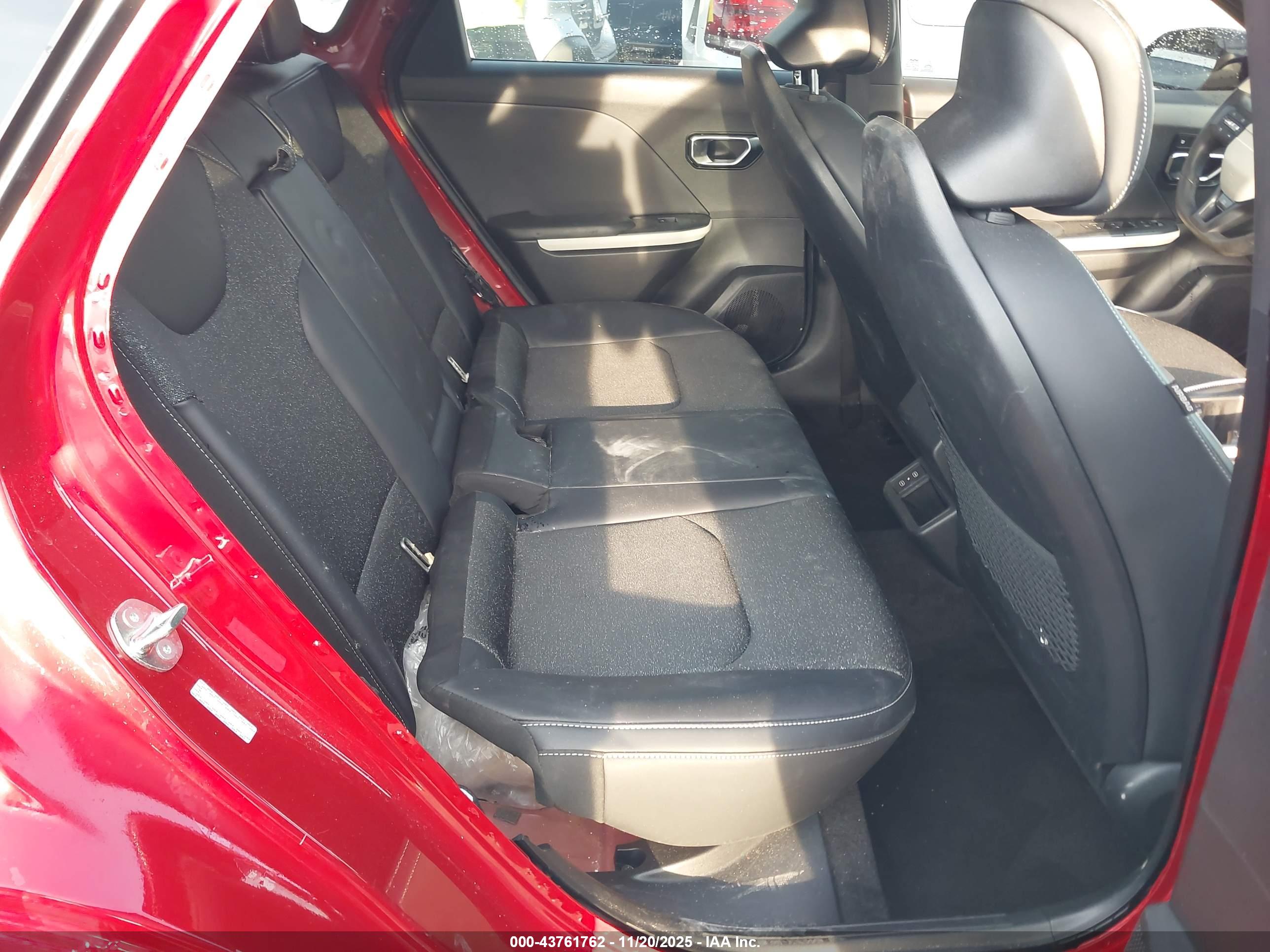 KIA K4 image 8