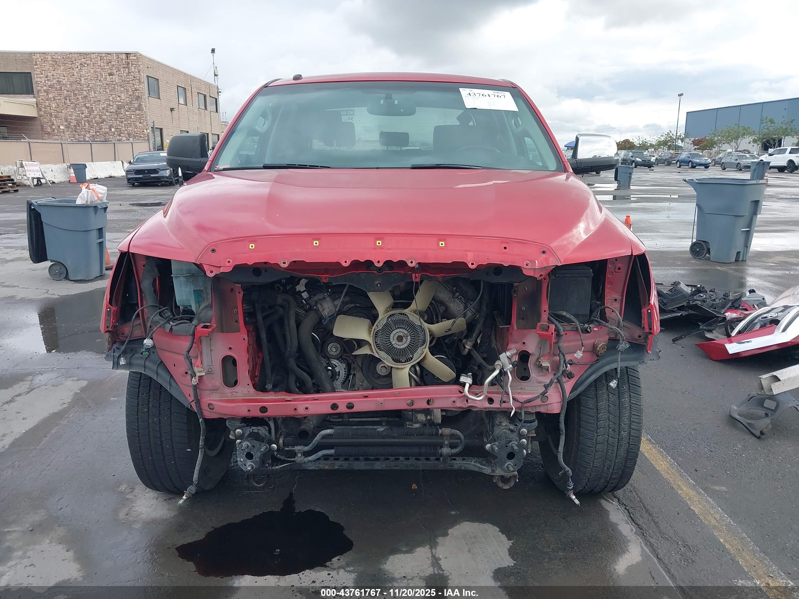 TOYOTA TUNDRA image 6