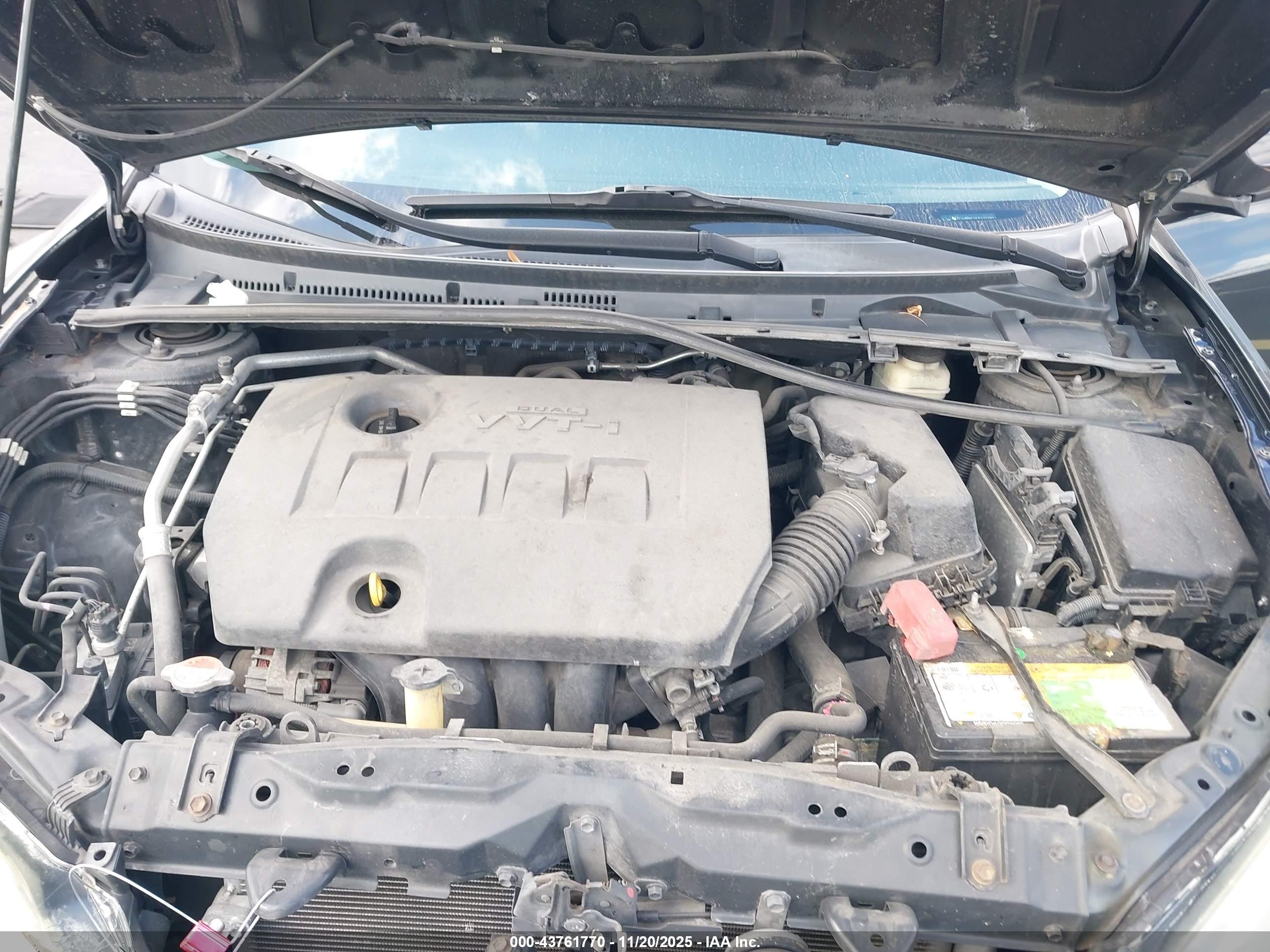 TOYOTA COROLLA image 10