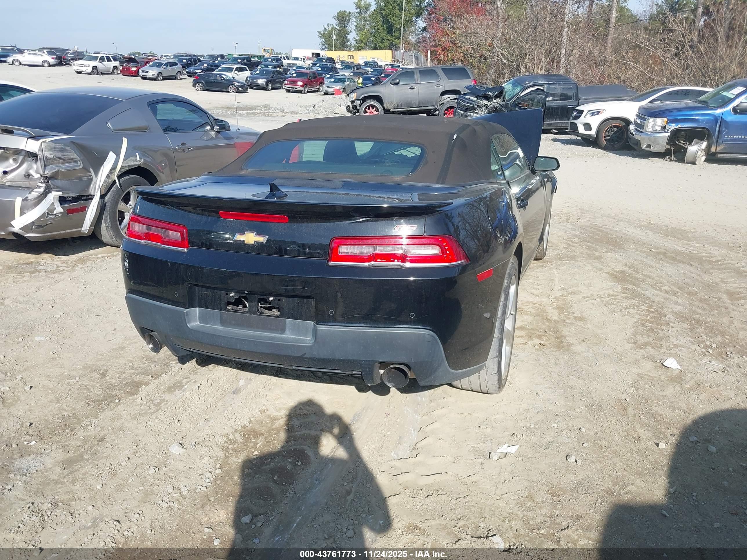 CHEVROLET CAMARO image 4