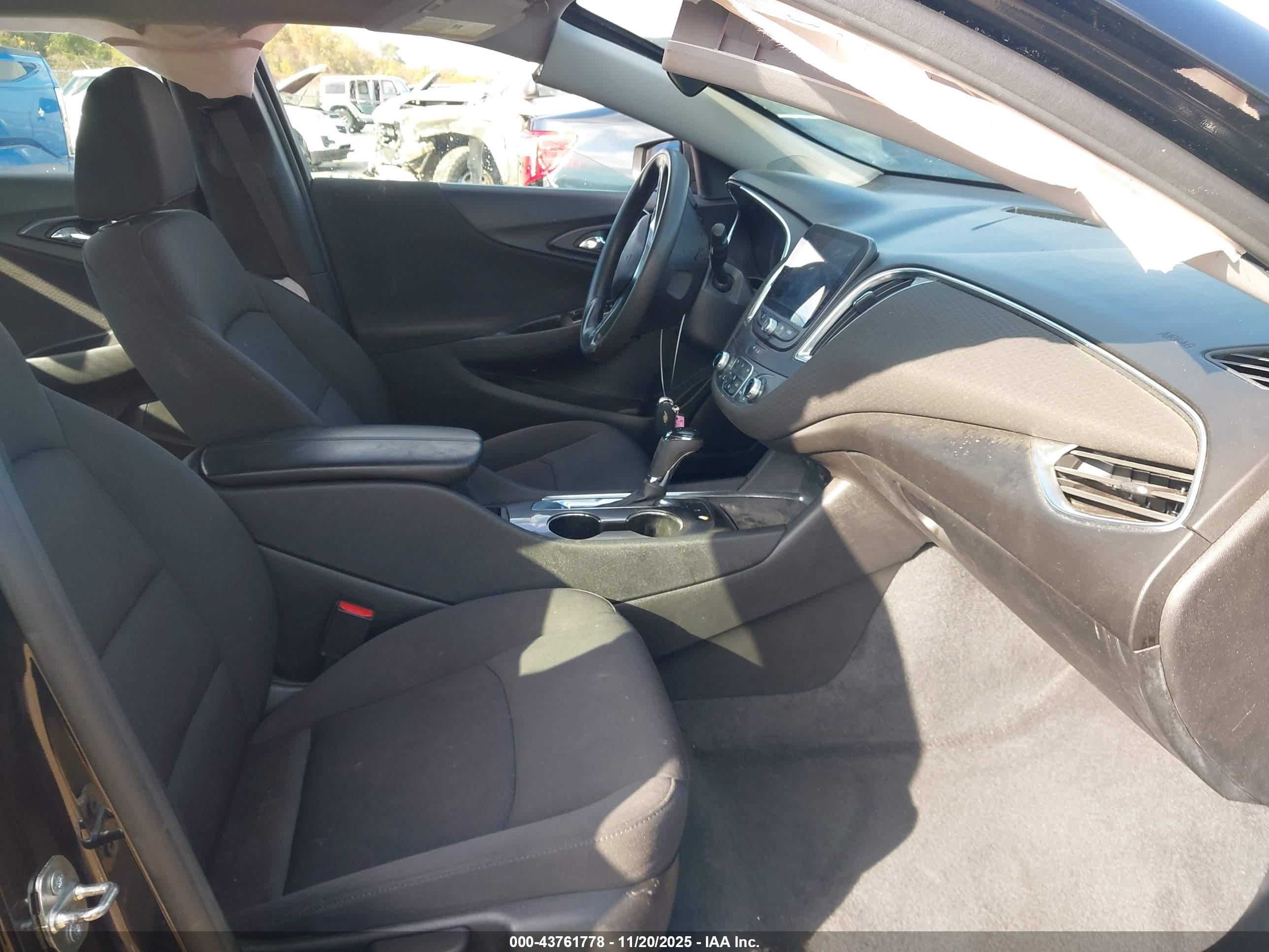 CHEVROLET MALIBU image 5