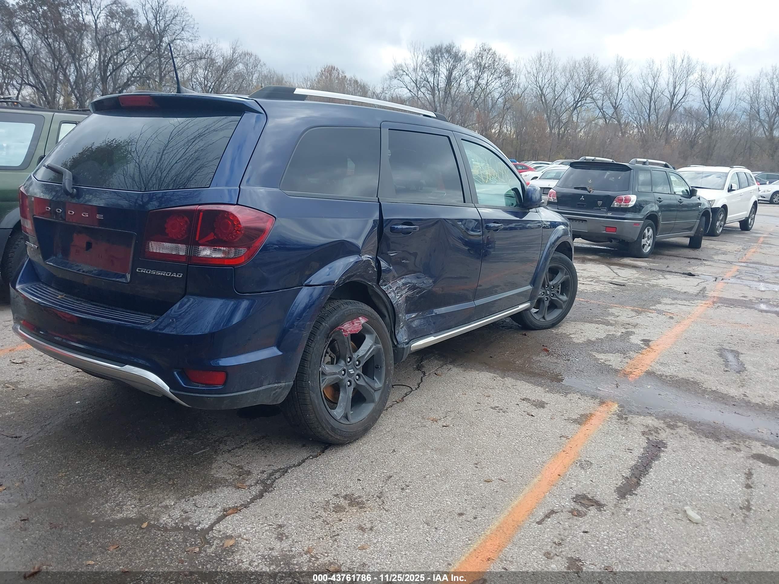 DODGE JOURNEY image 4