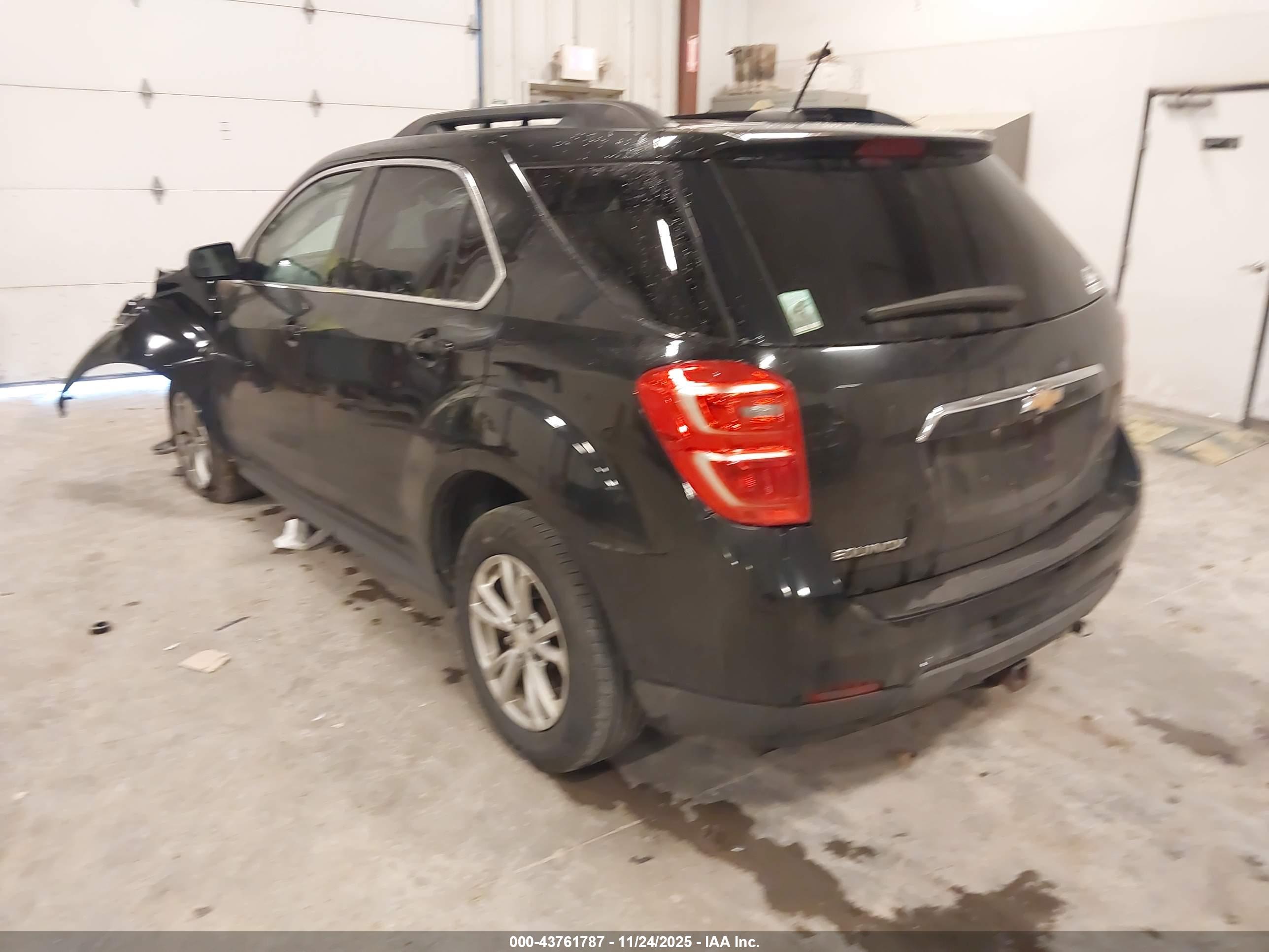 CHEVROLET EQUINOX image 3