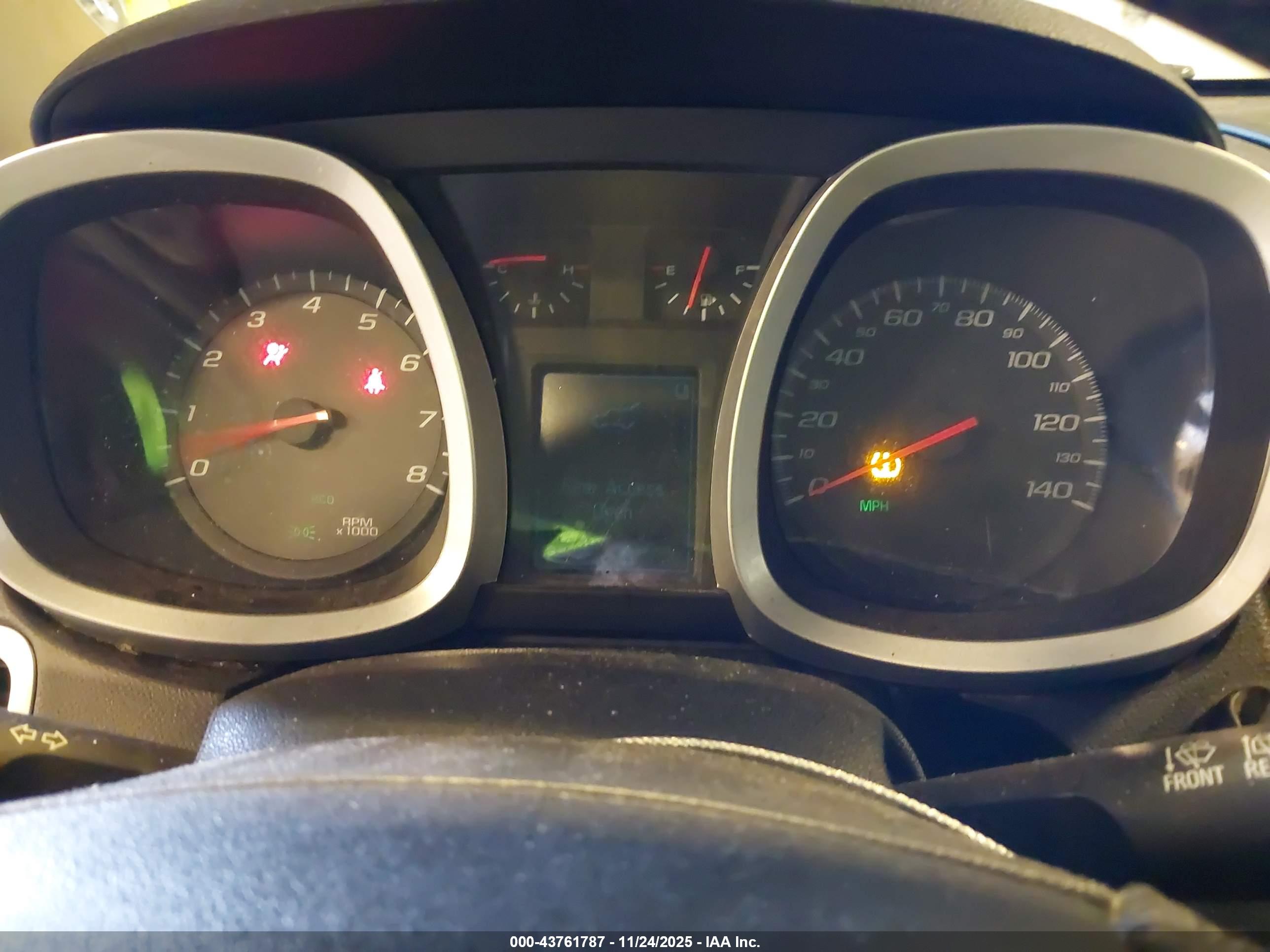 CHEVROLET EQUINOX image 7