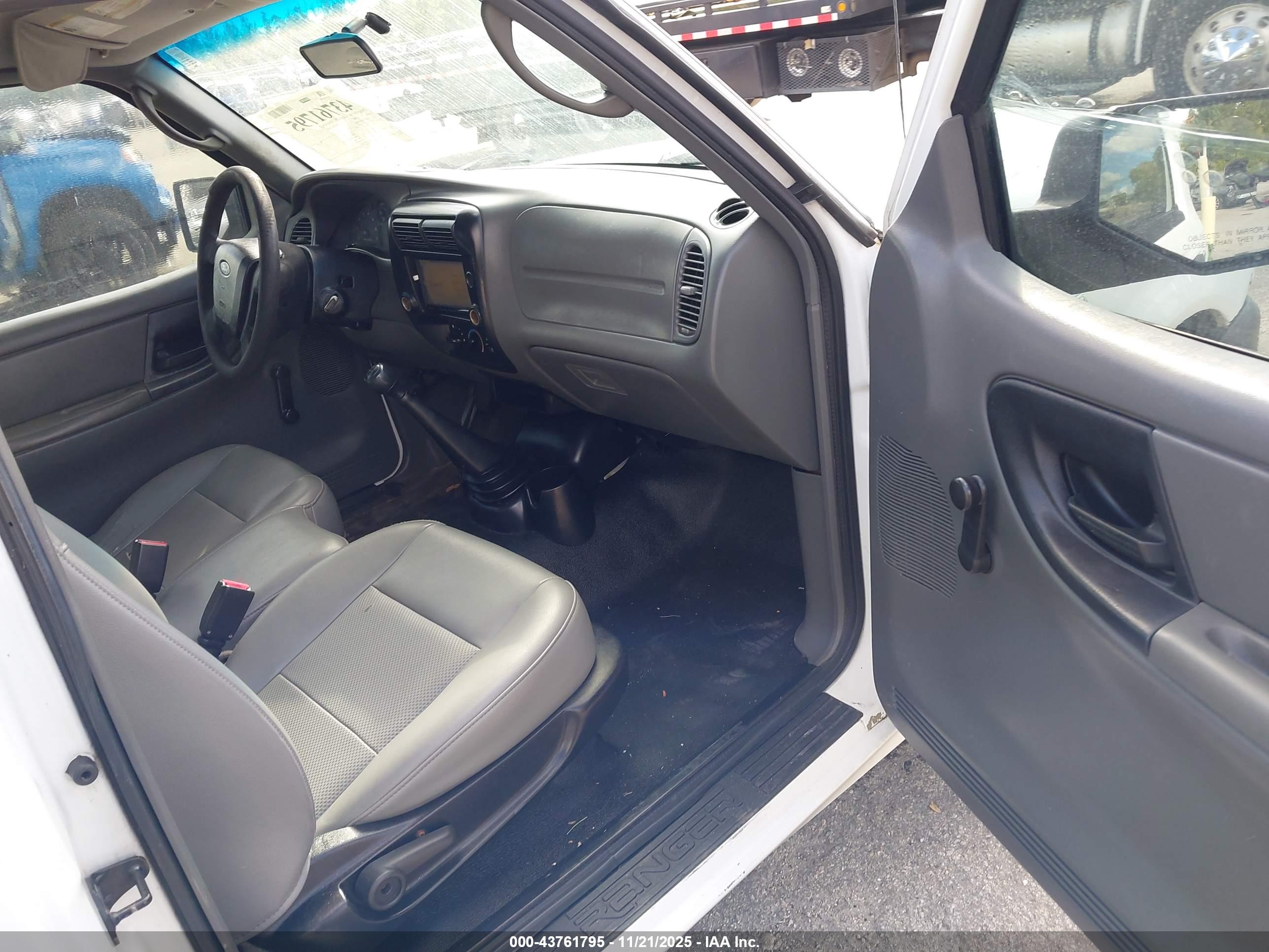 FORD RANGER image 5