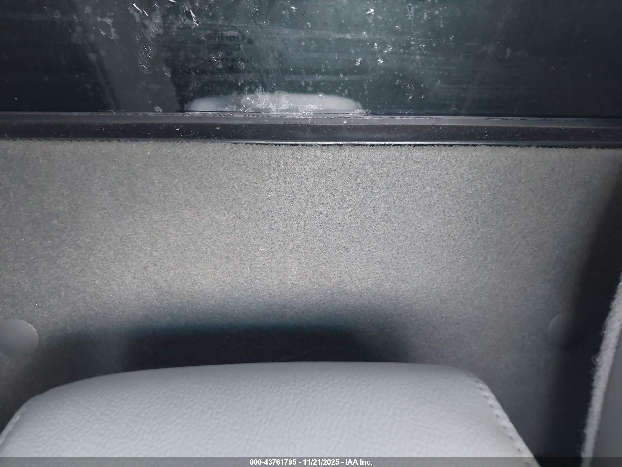 FORD RANGER image 8