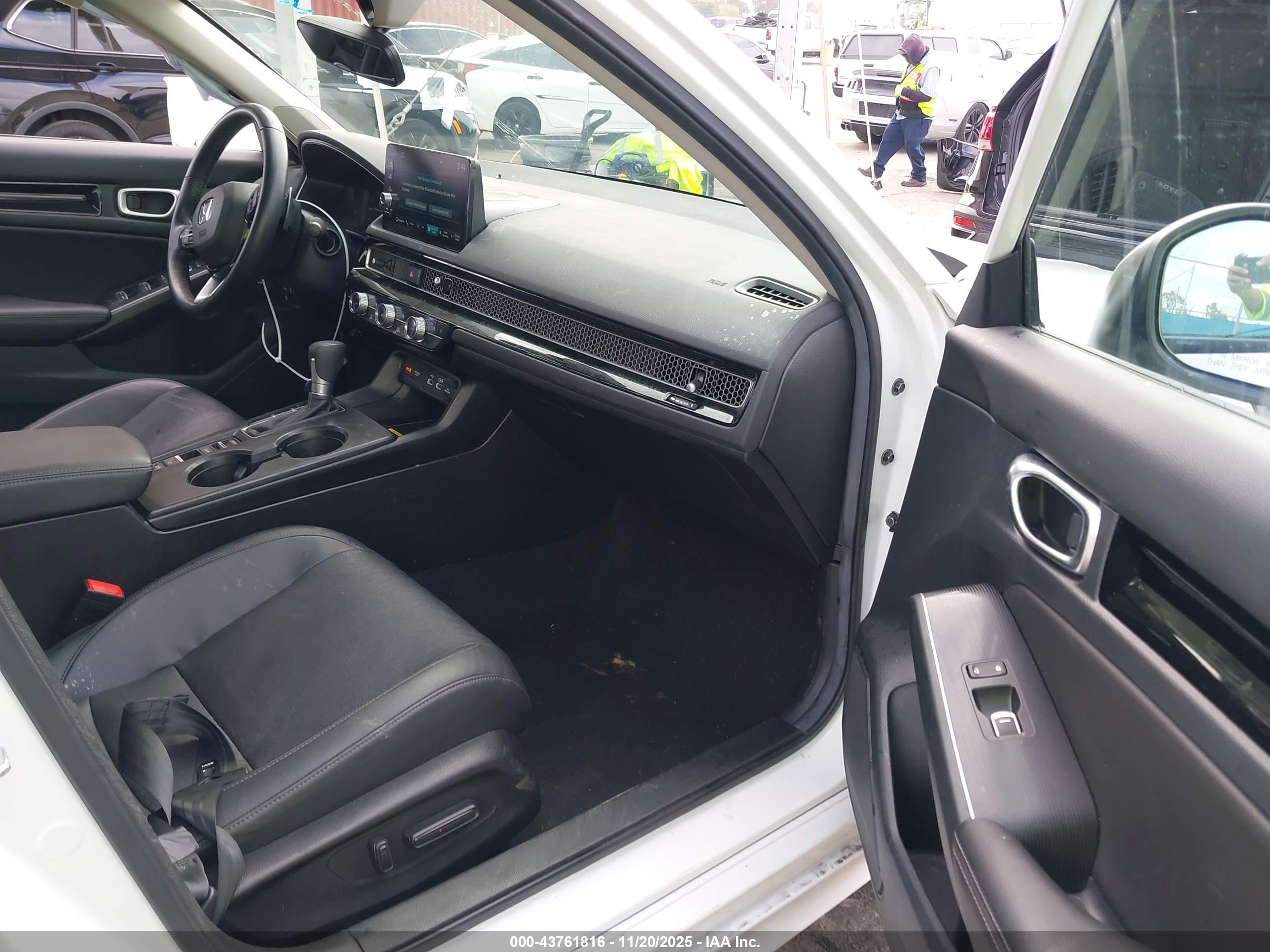 HONDA CIVIC image 5