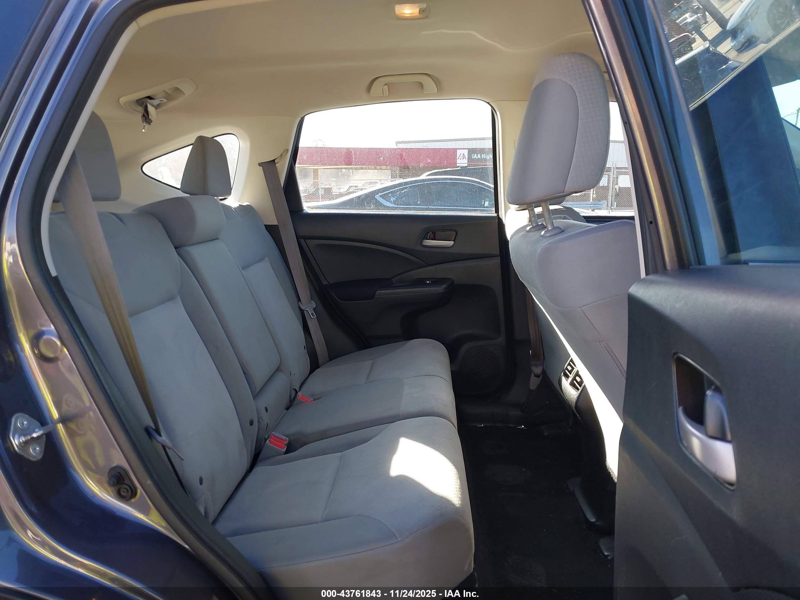 HONDA CR-V image 8