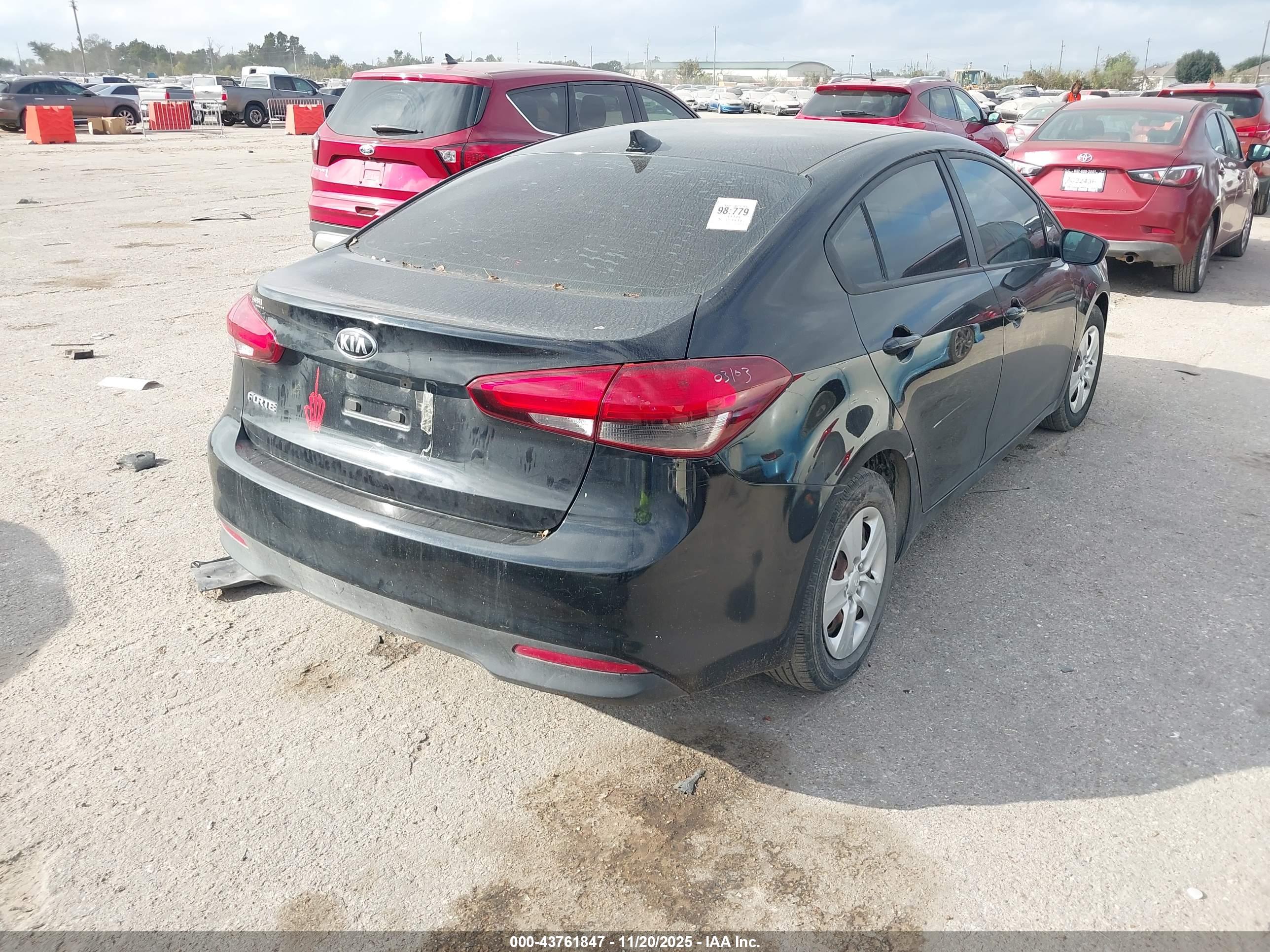 KIA FORTE image 4