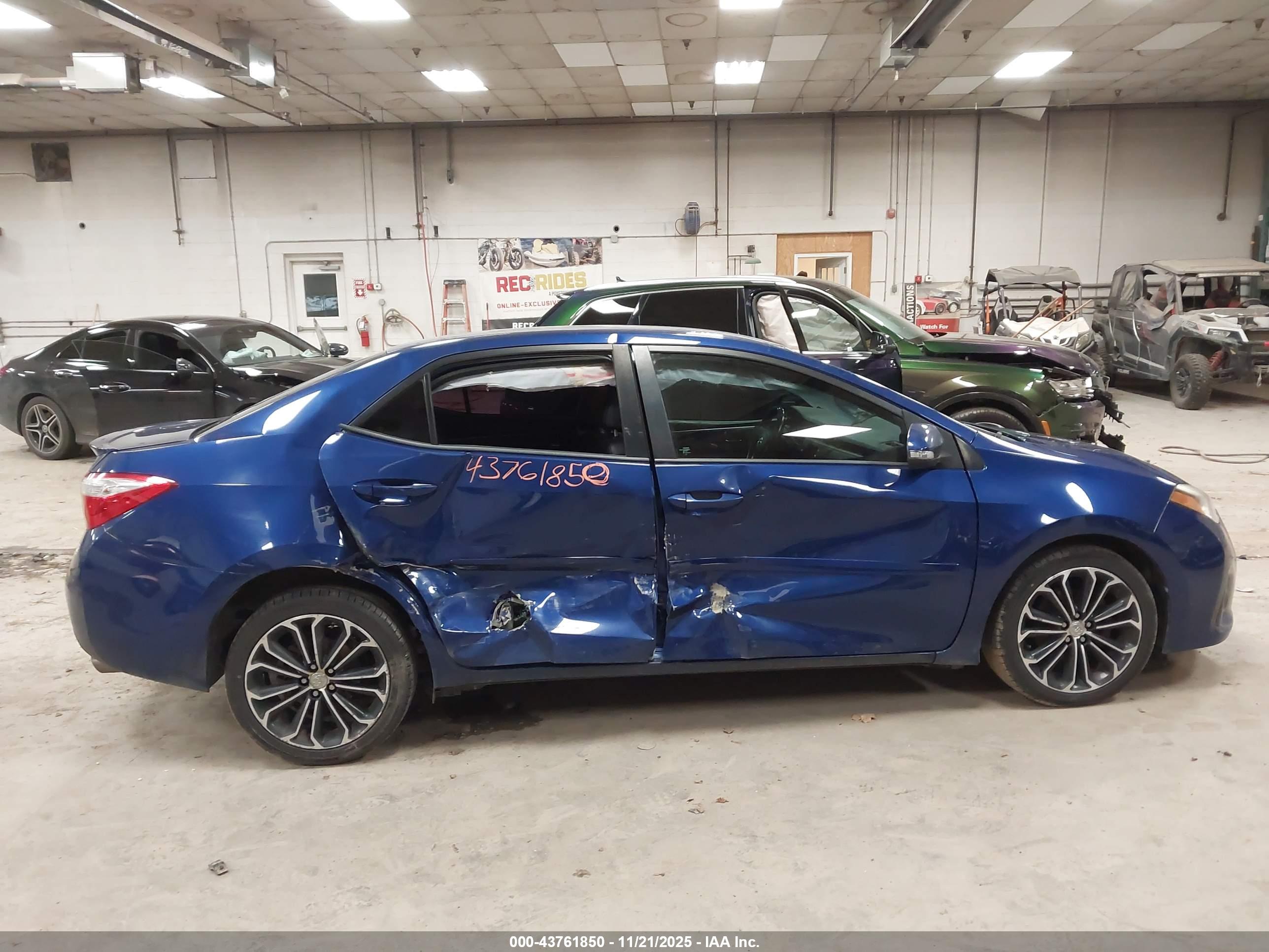 TOYOTA COROLLA image 6