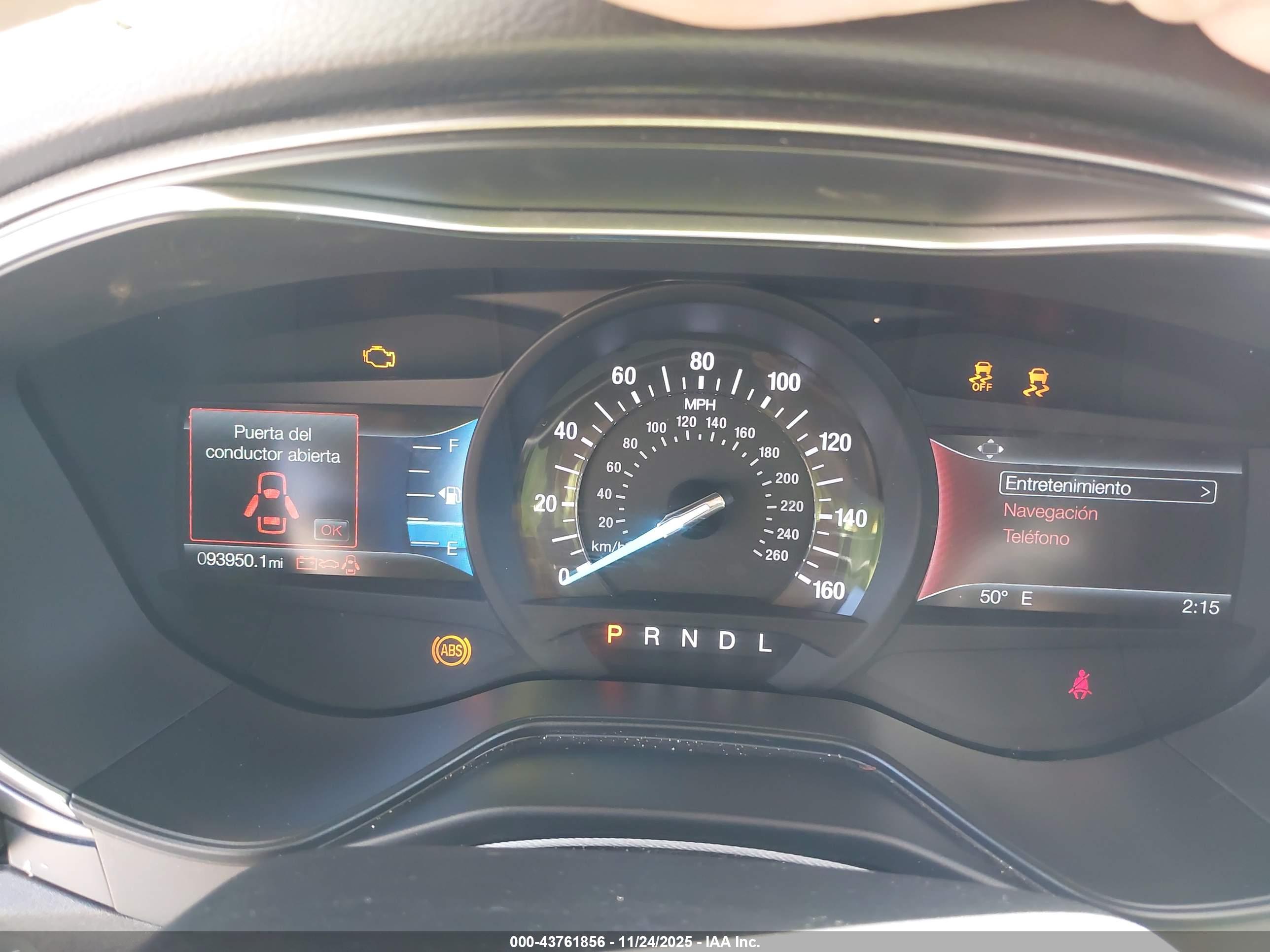 FORD FUSION image 7