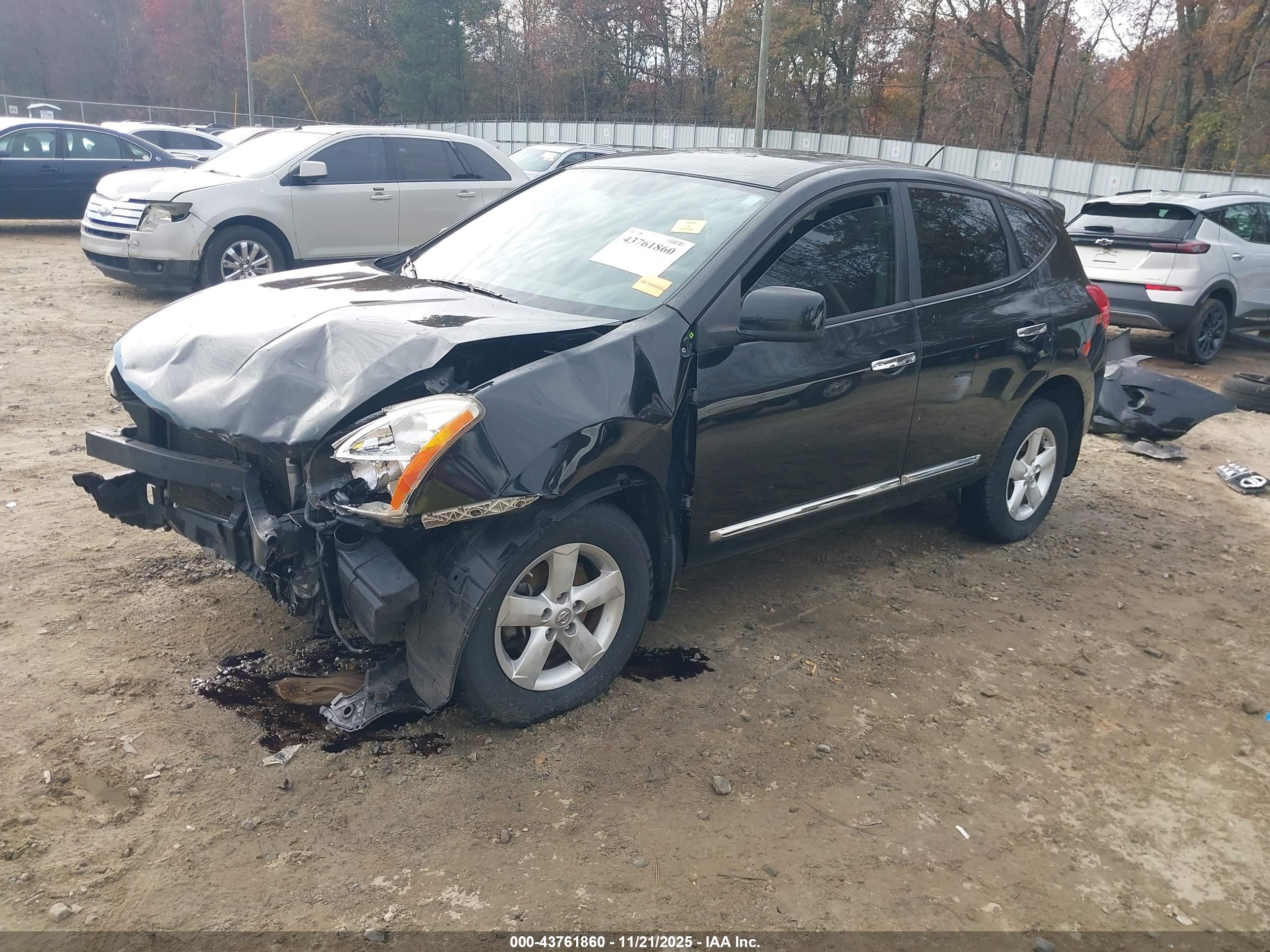 NISSAN ROGUE image 2