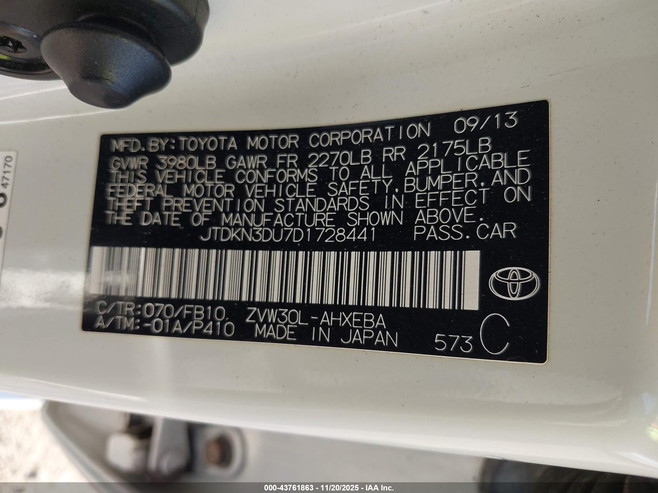 TOYOTA PRIUS image 9