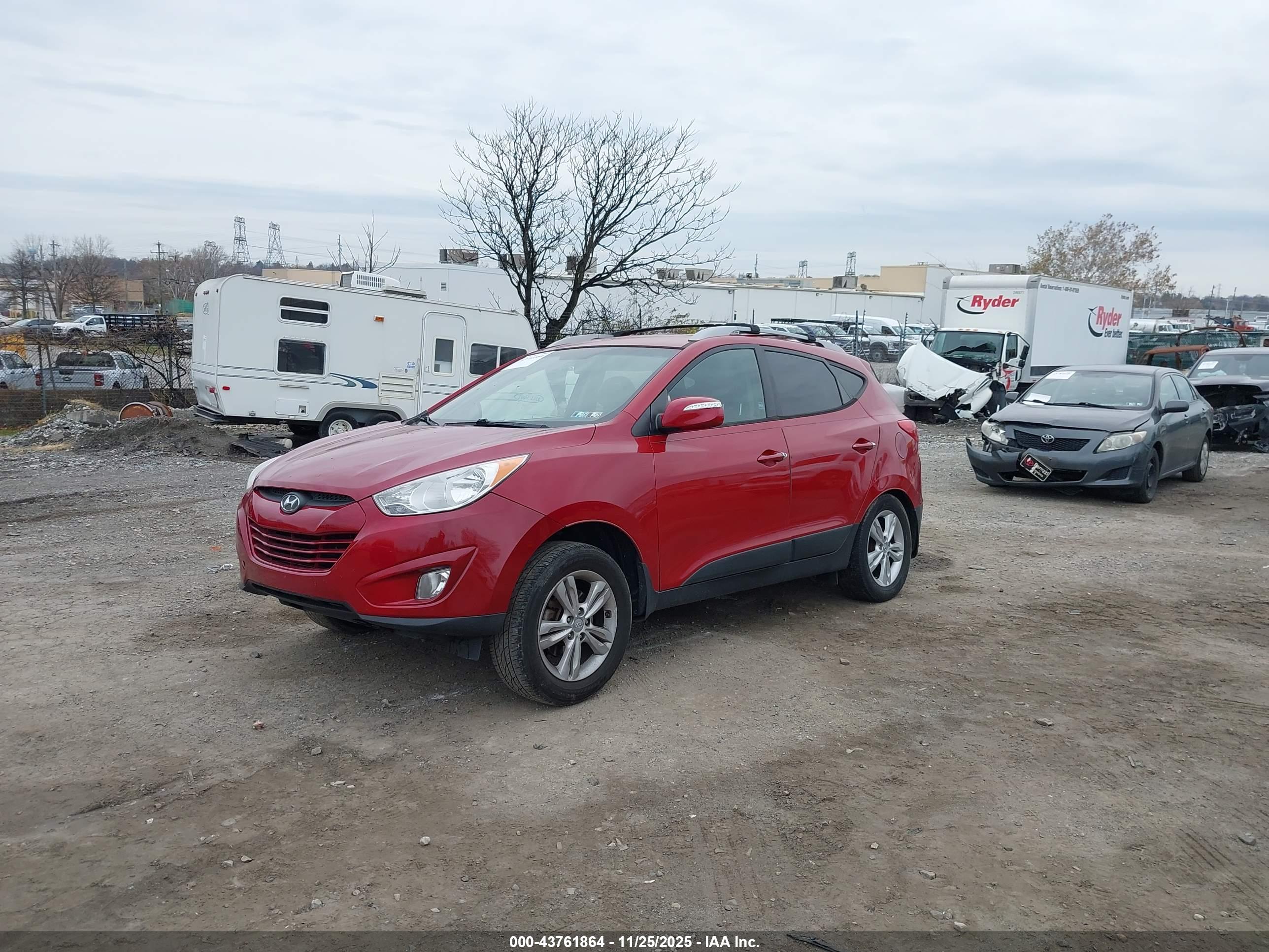 HYUNDAI TUCSON image 2