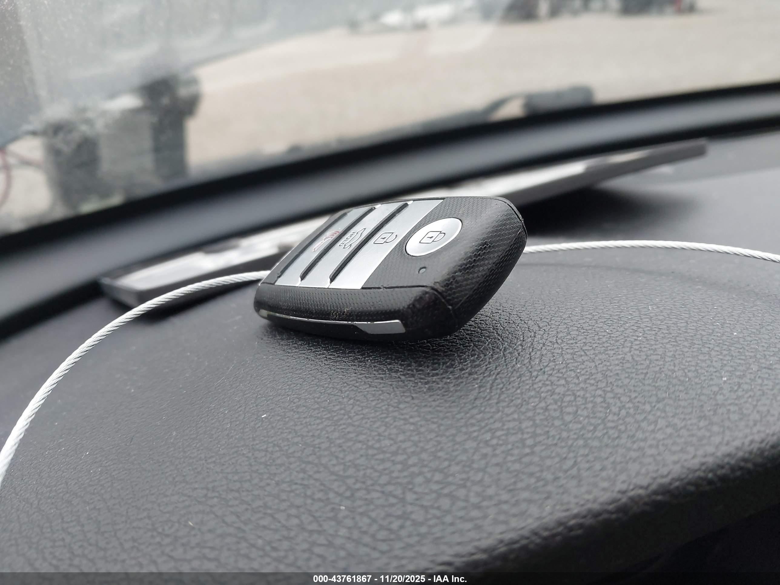 KIA OPTIMA image 11