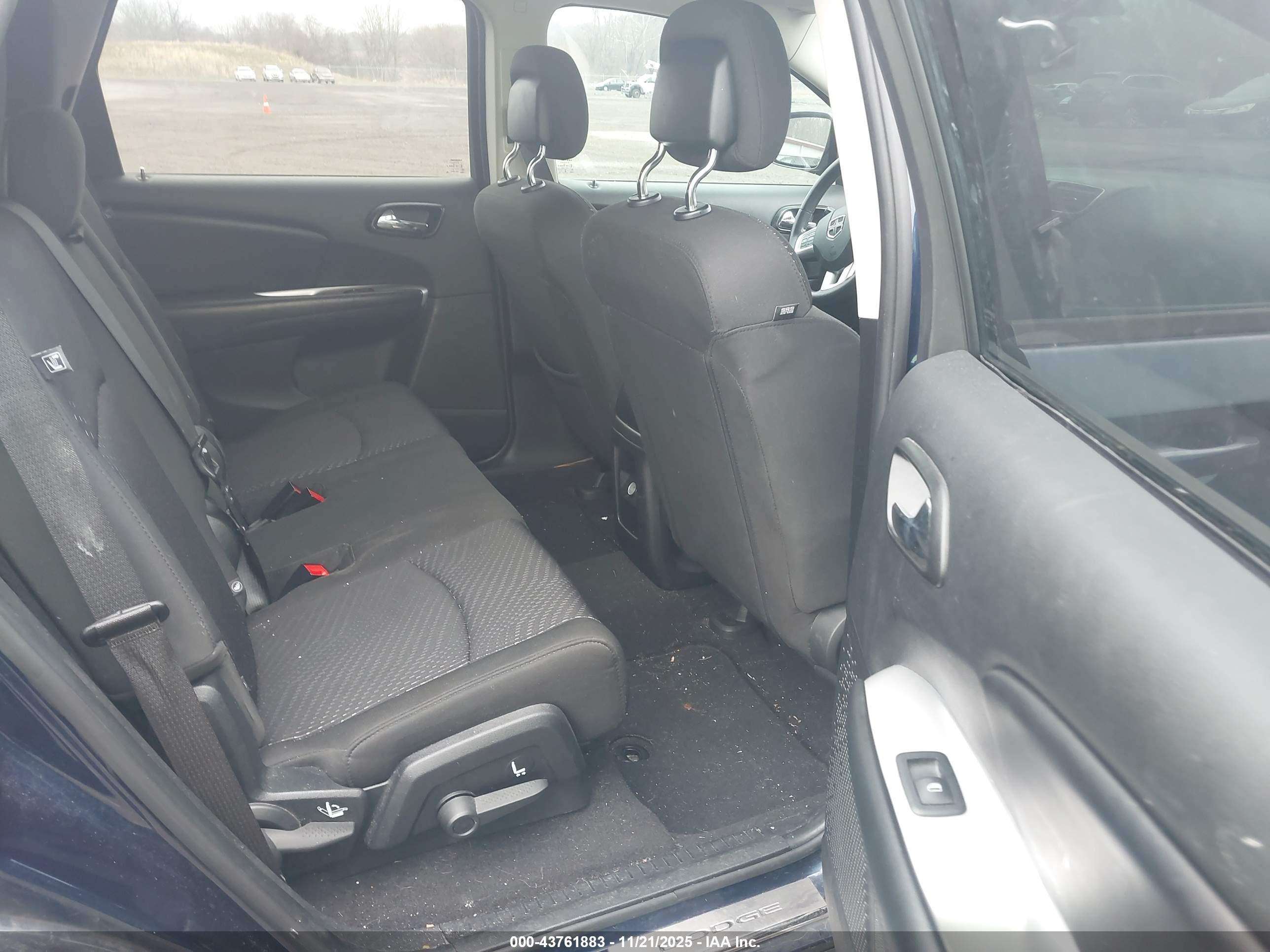 DODGE JOURNEY image 8