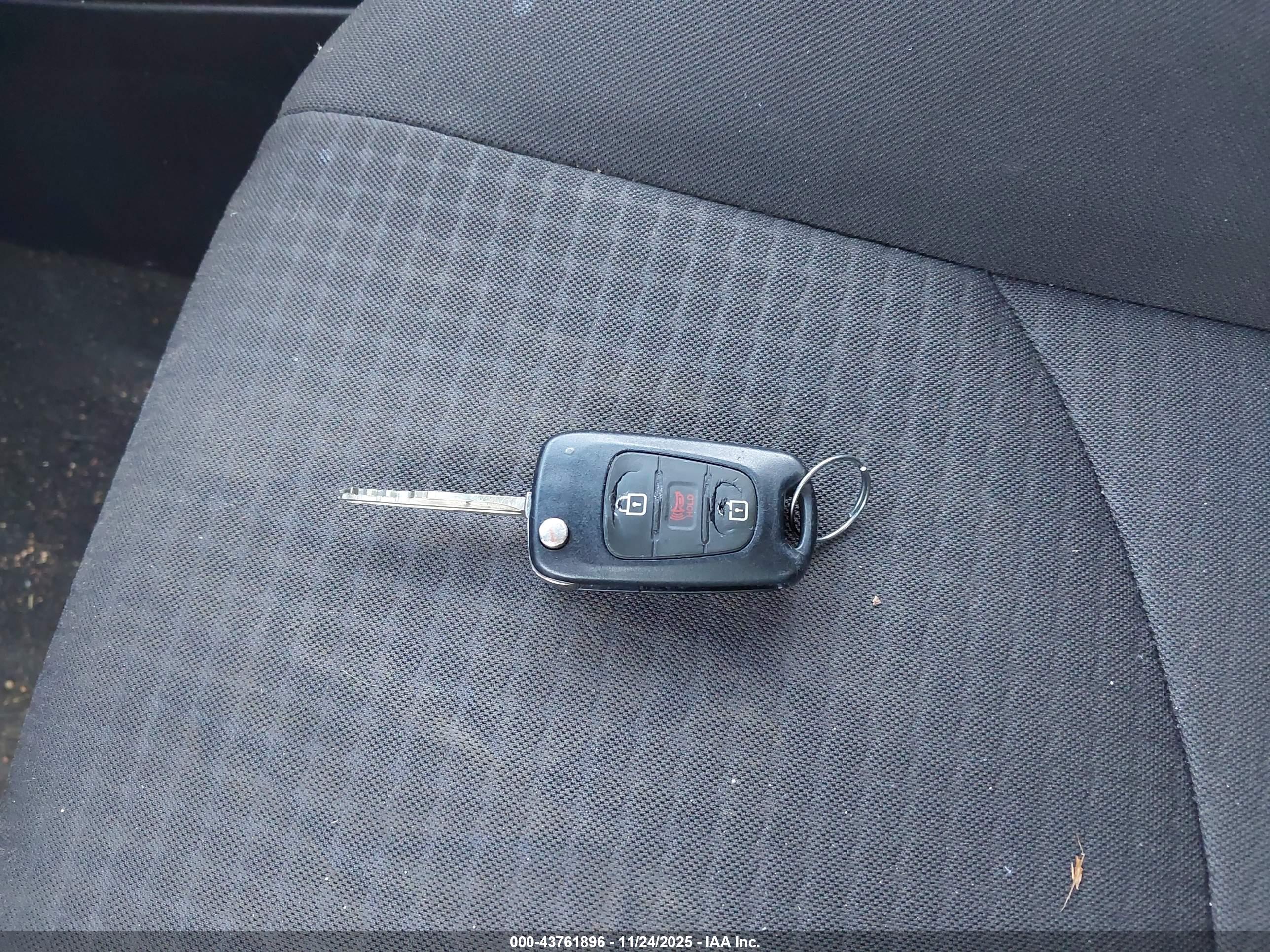 KIA SOUL image 11