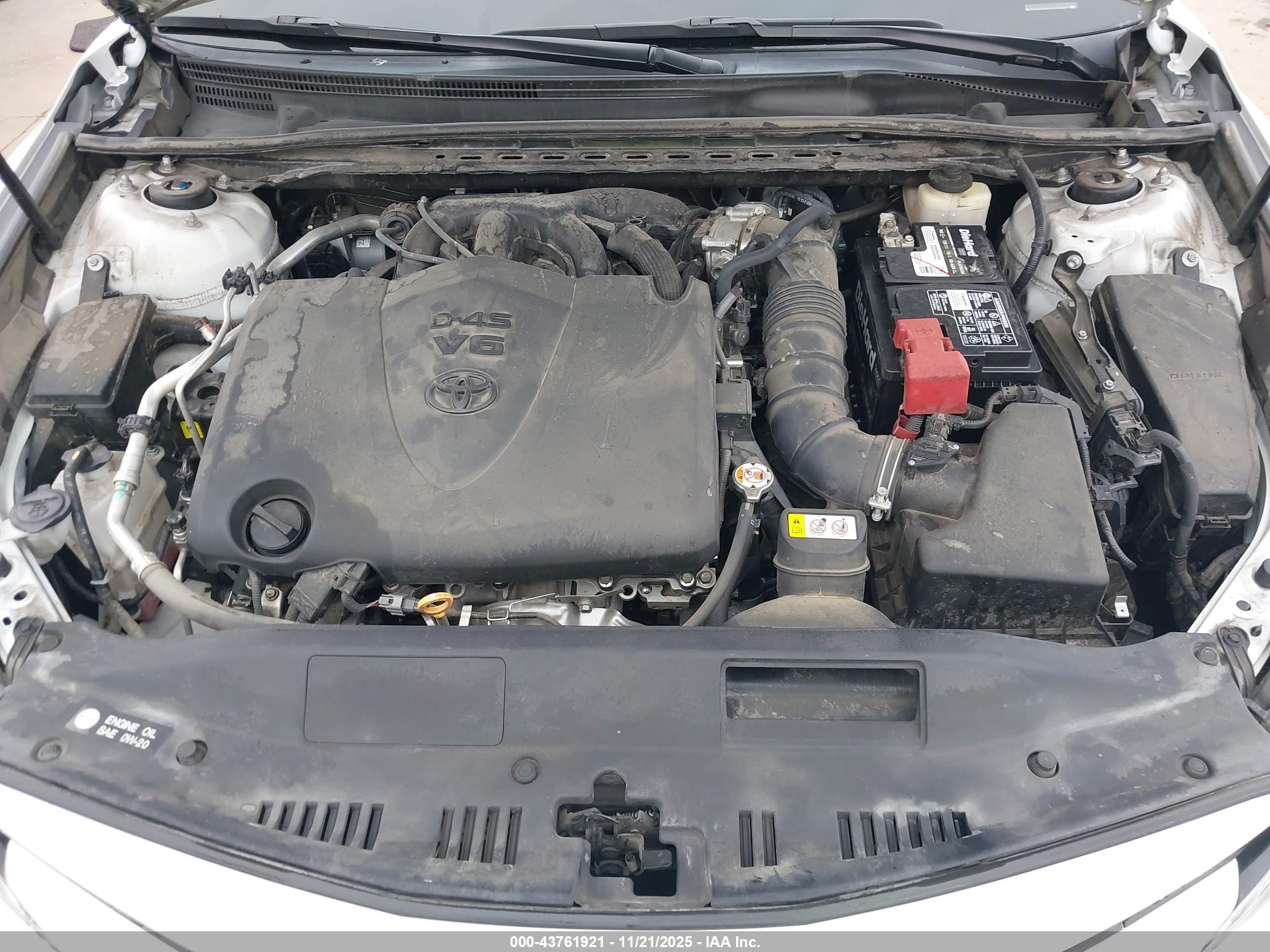 TOYOTA CAMRY image 10