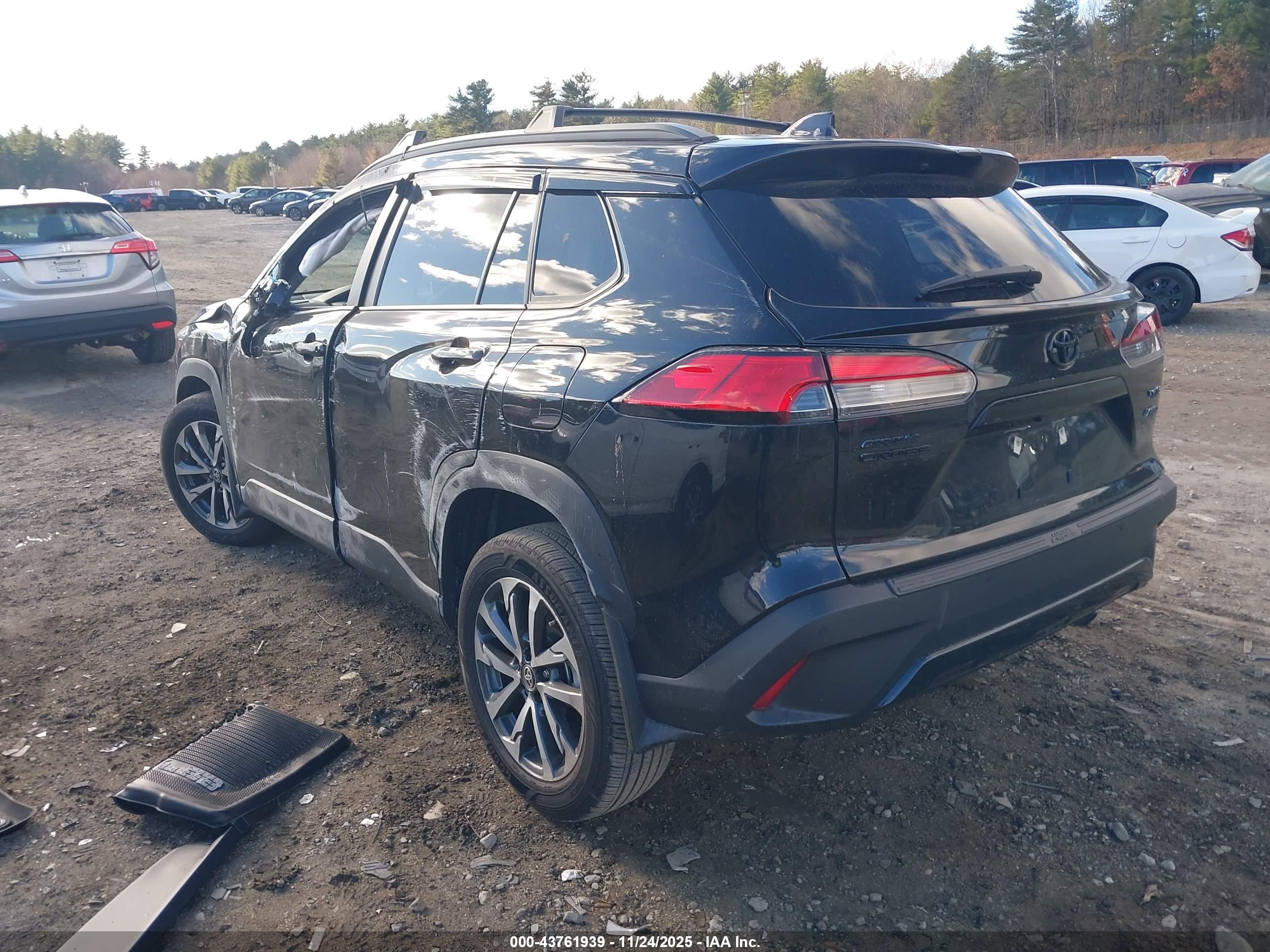 TOYOTA COROLLA image 3