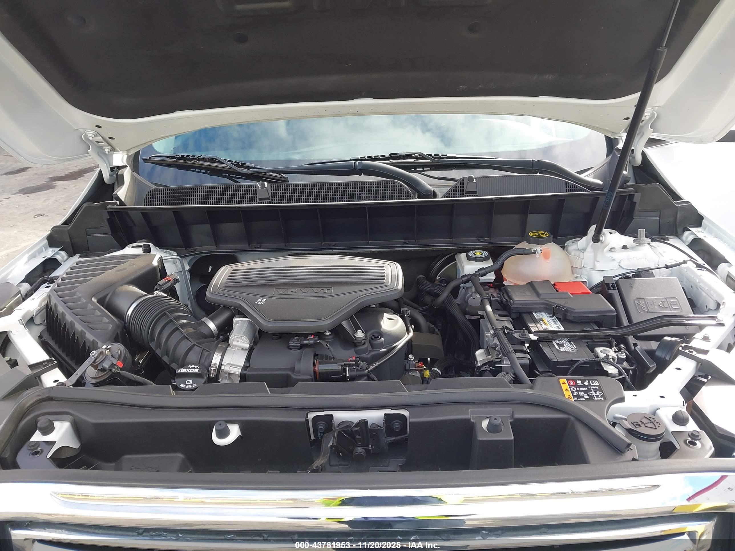 GMC ACADIA image 10