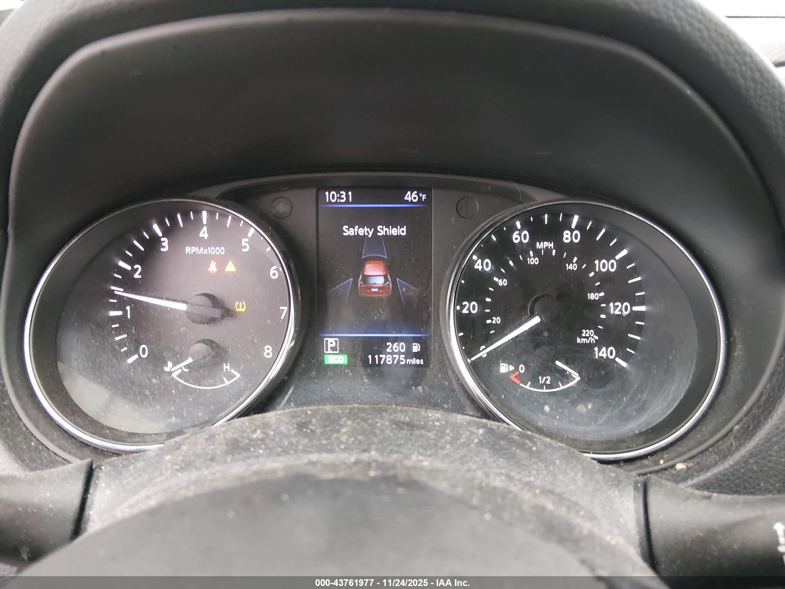 NISSAN ROGUE image 7