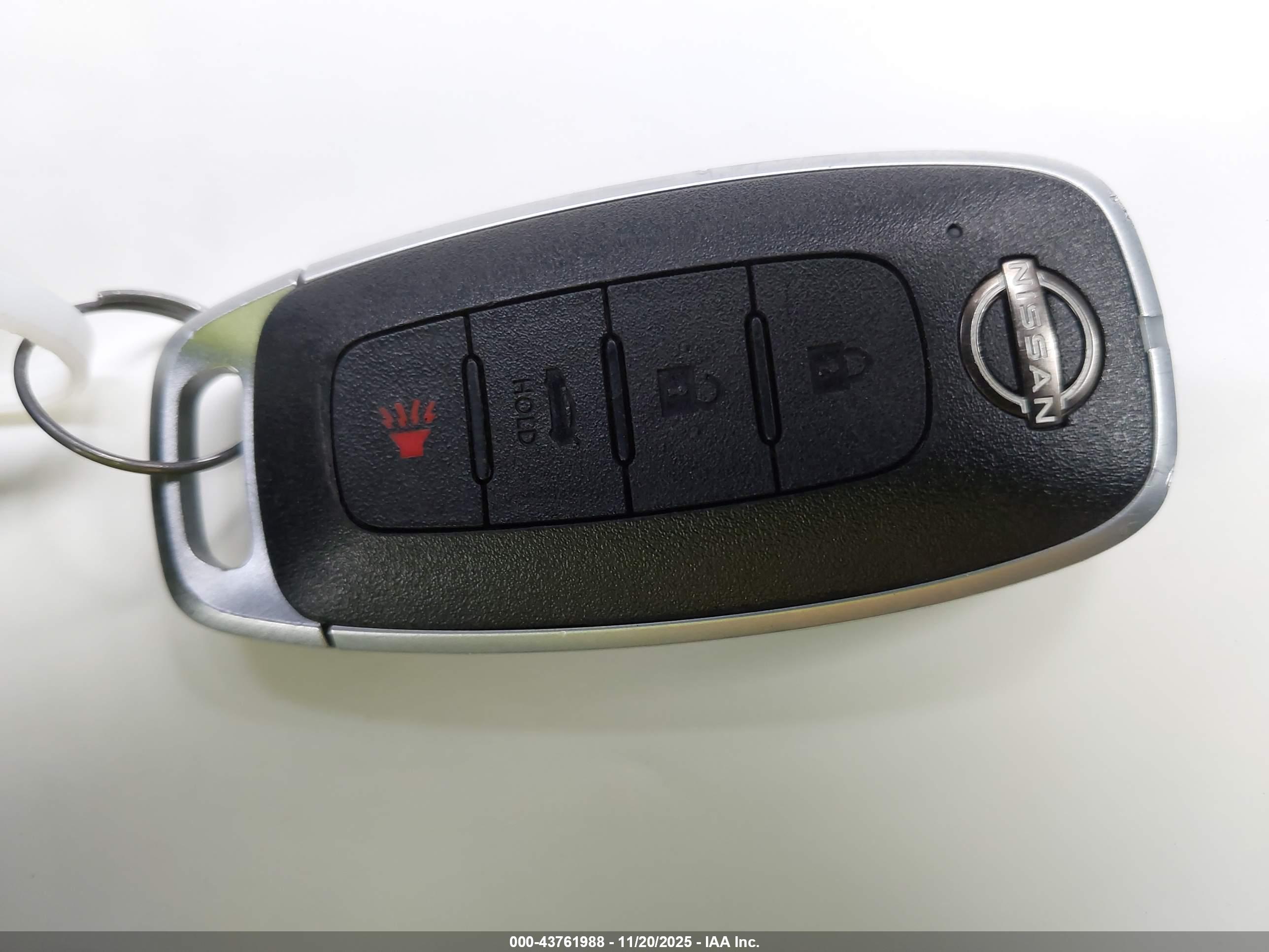 NISSAN SENTRA image 11