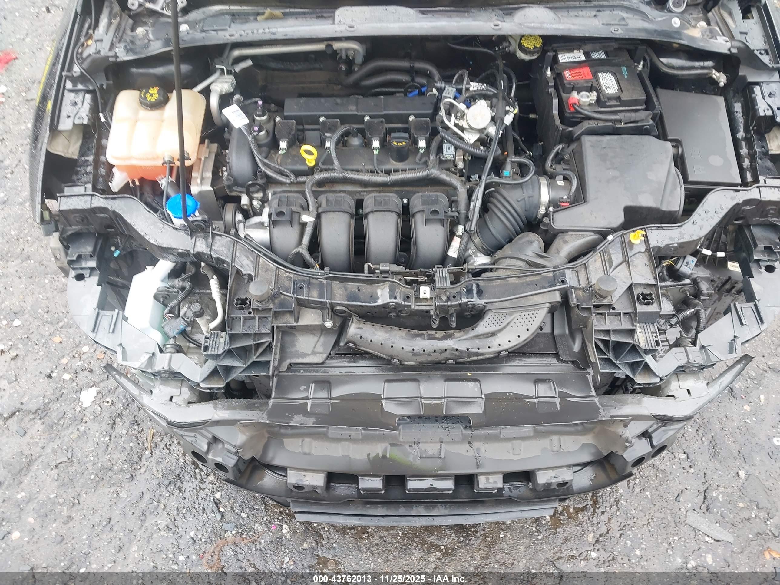 FORD FOCUS image 10