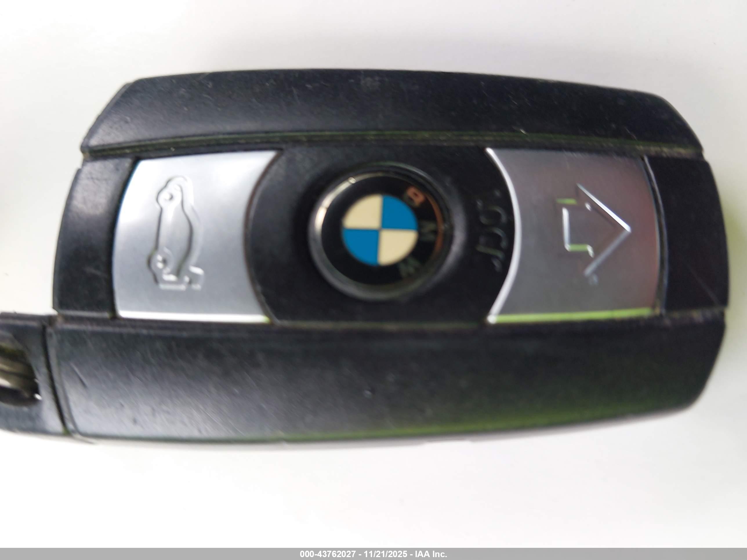 BMW 328I image 11