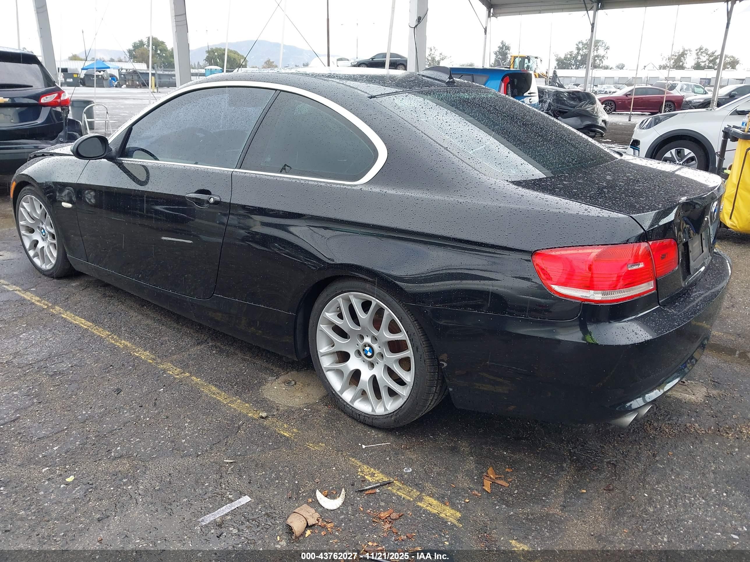 BMW 328I image 3