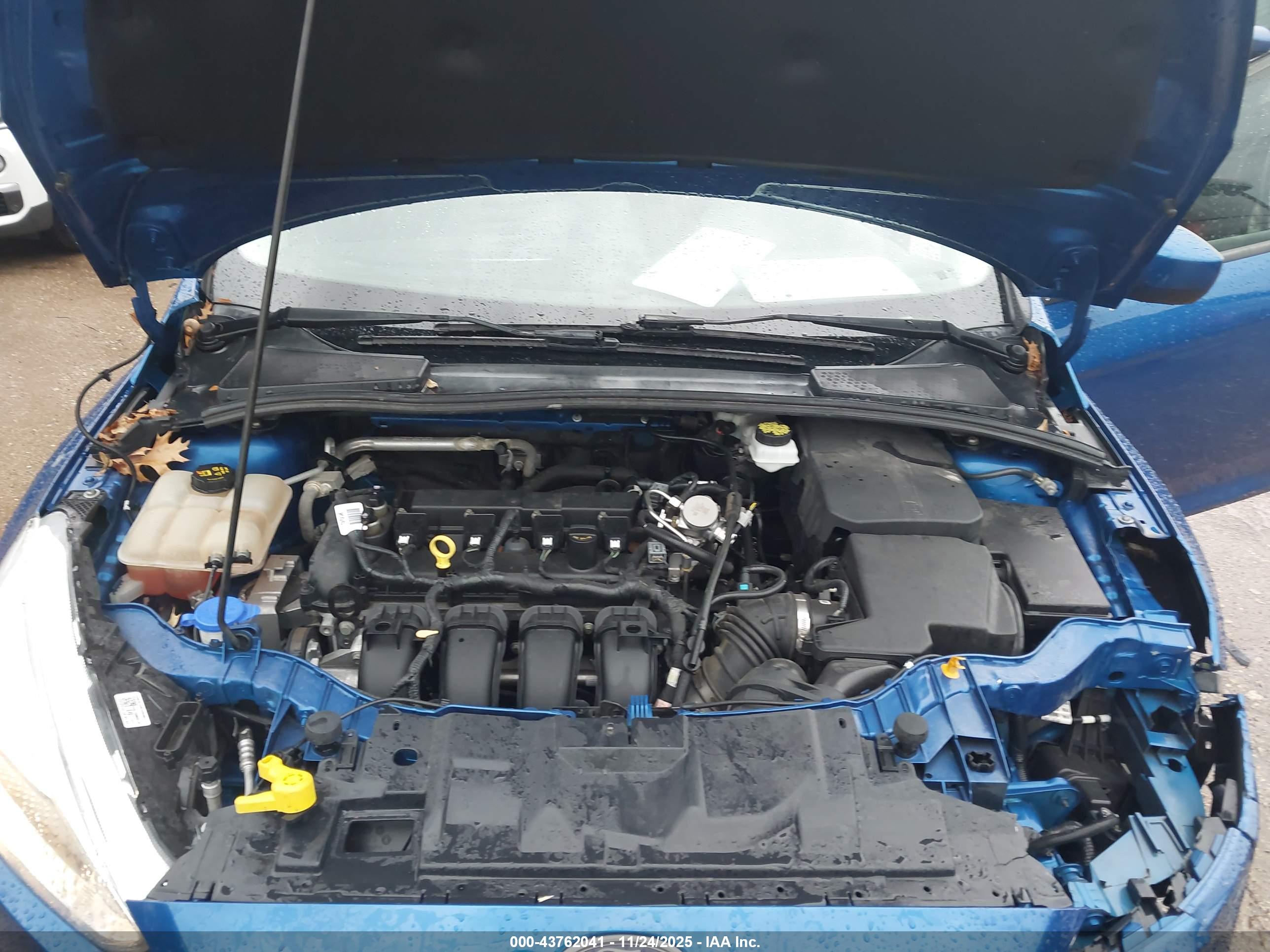 FORD FOCUS image 10