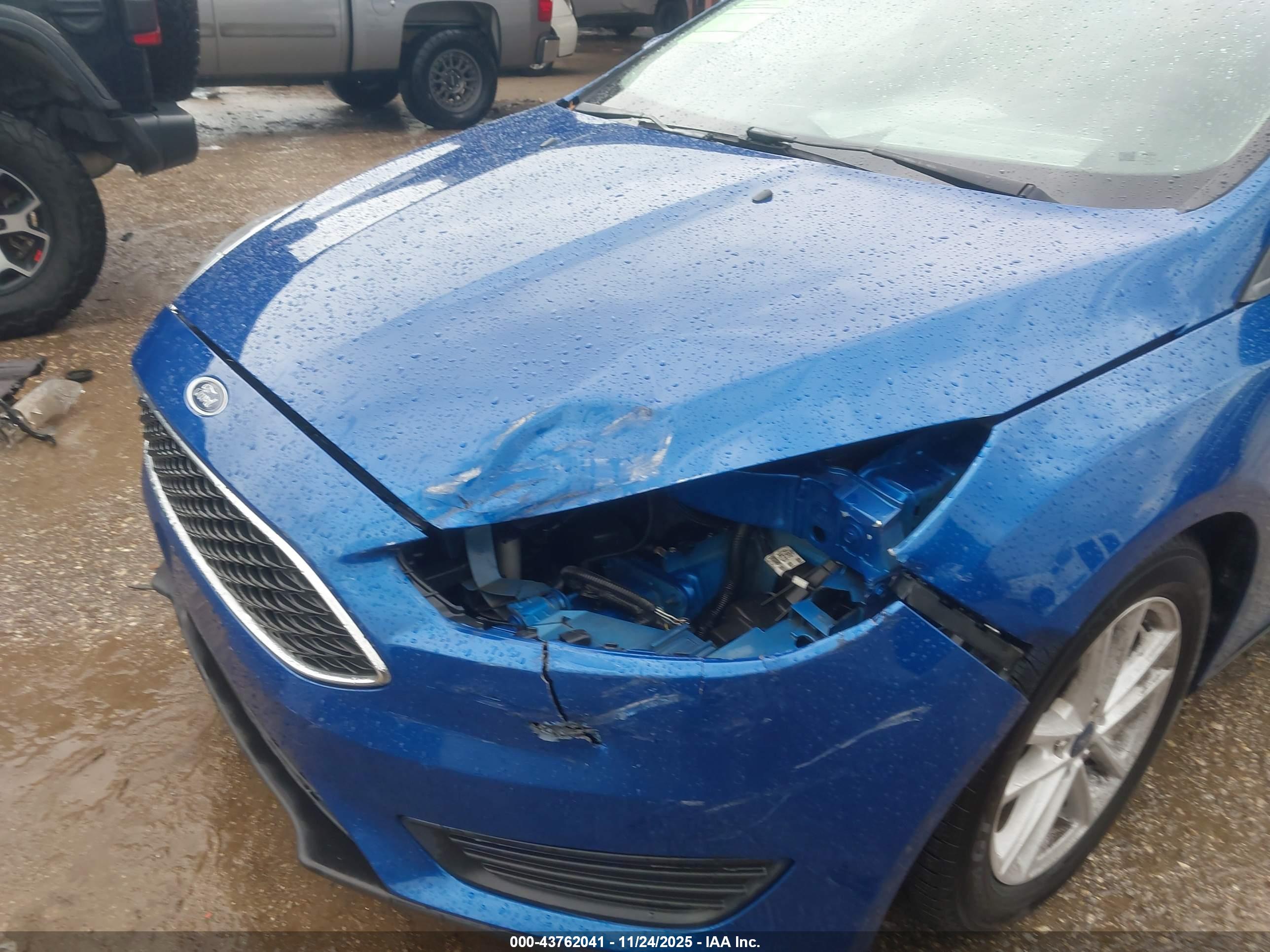 FORD FOCUS image 6