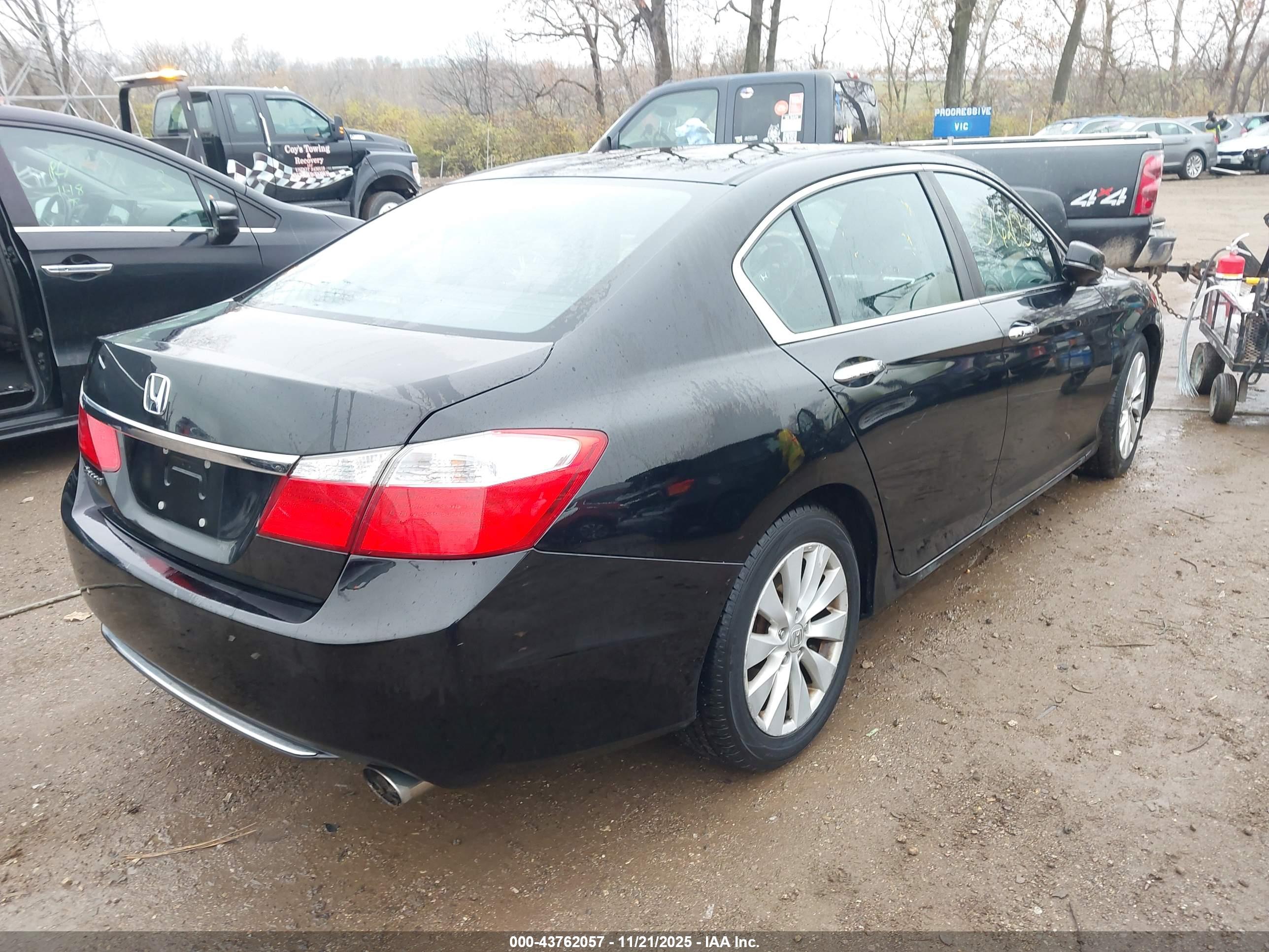 HONDA ACCORD image 4
