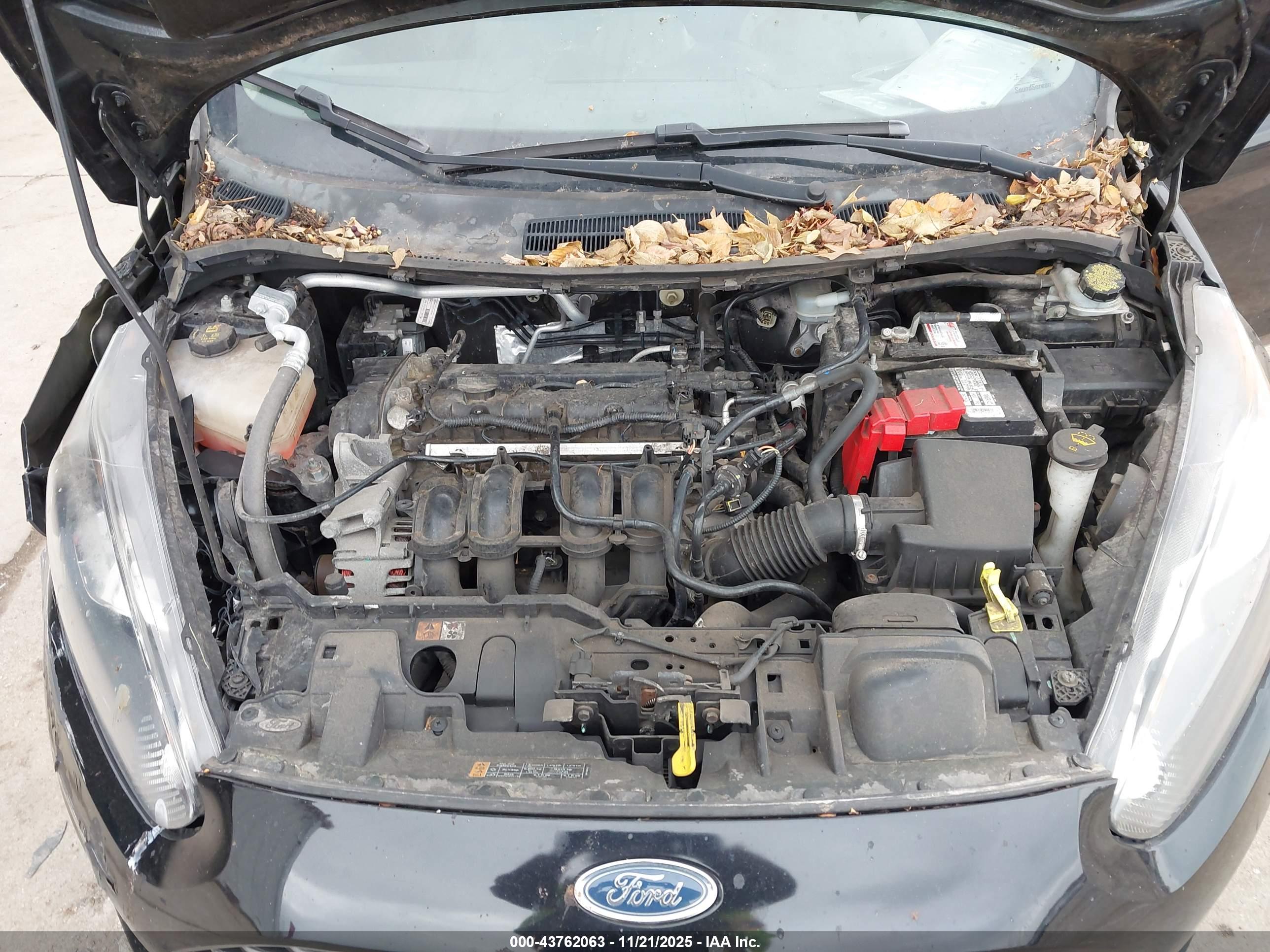 FORD FIESTA image 10