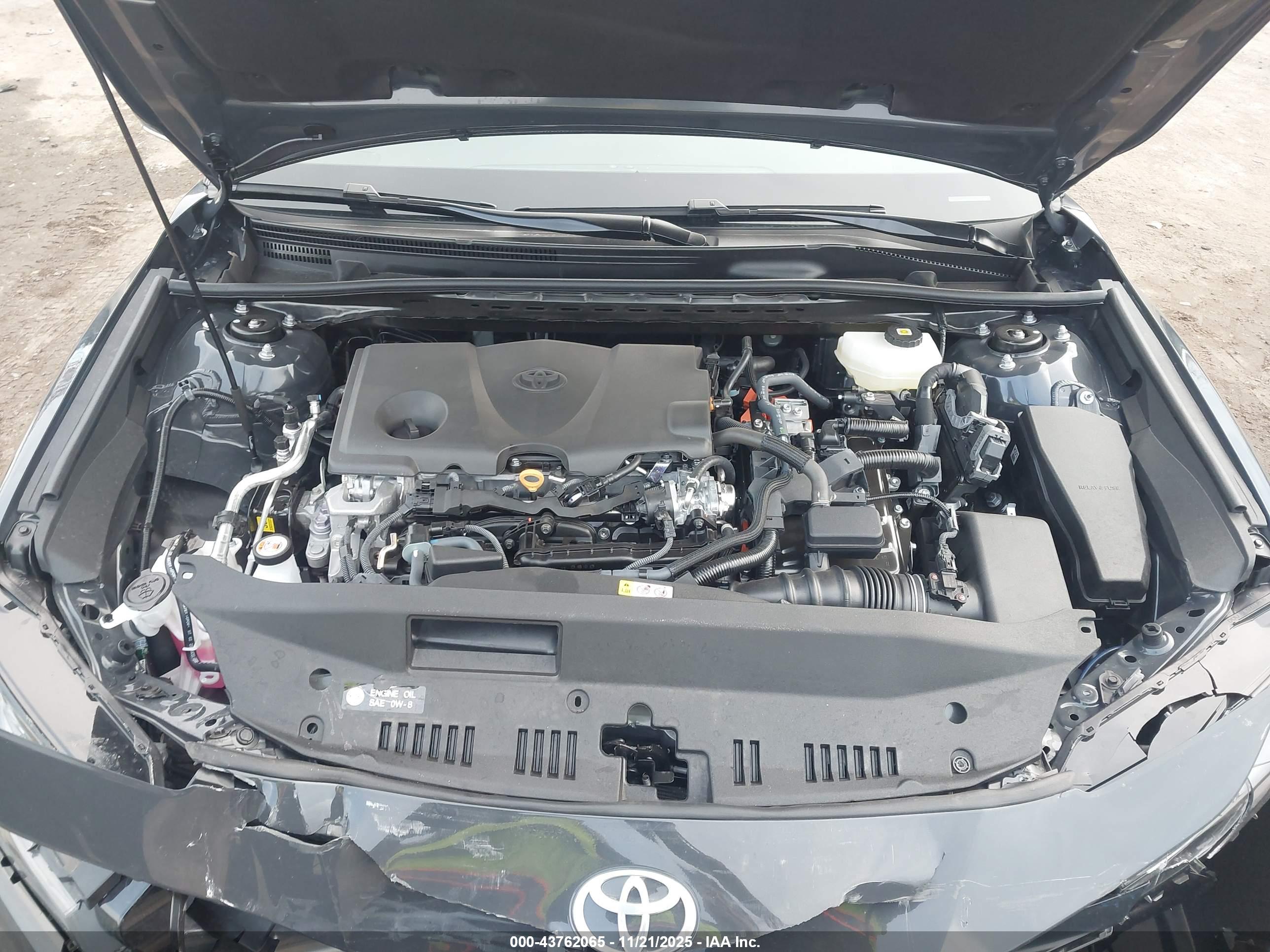 TOYOTA CAMRY image 10