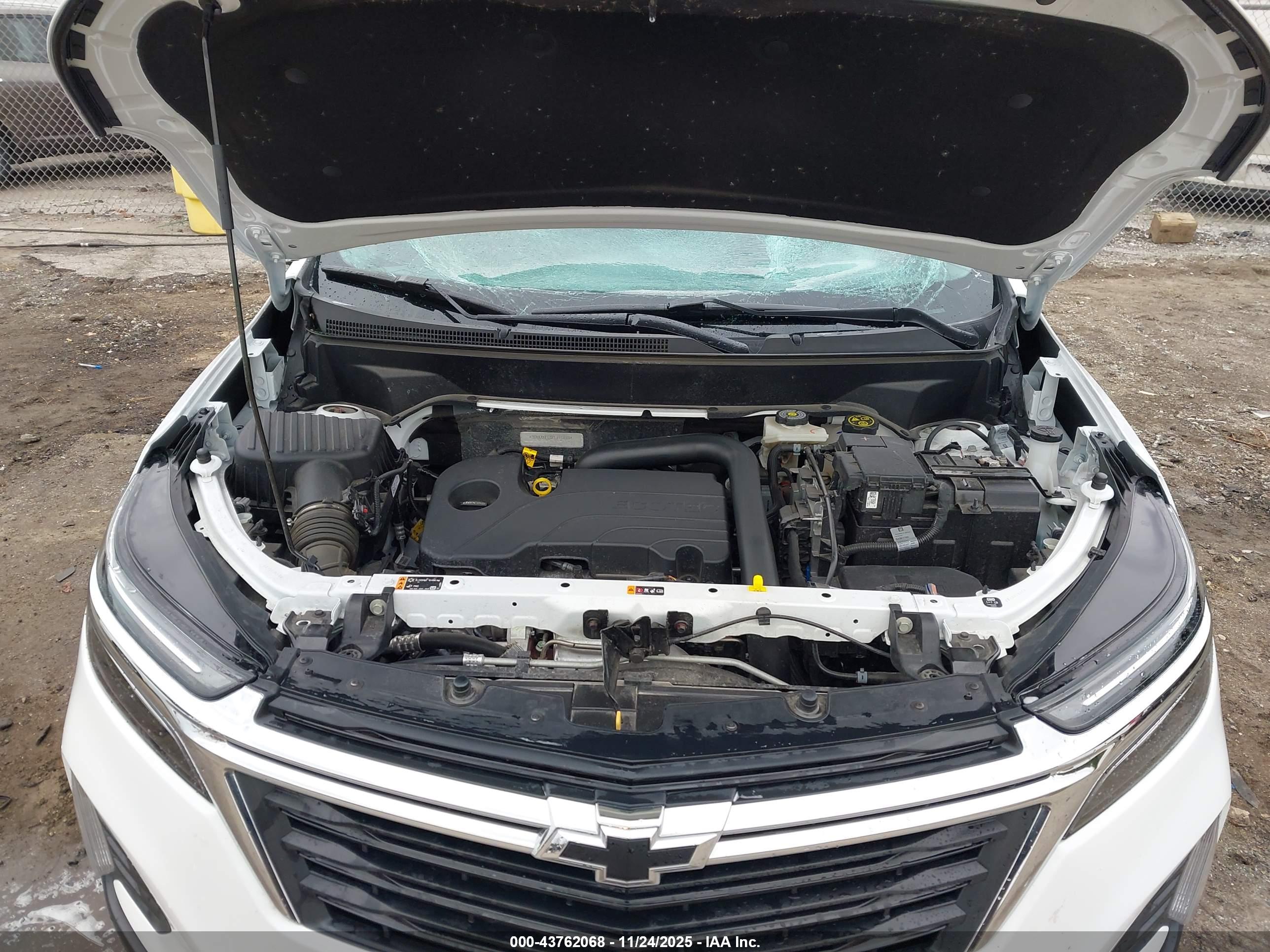 CHEVROLET EQUINOX image 10