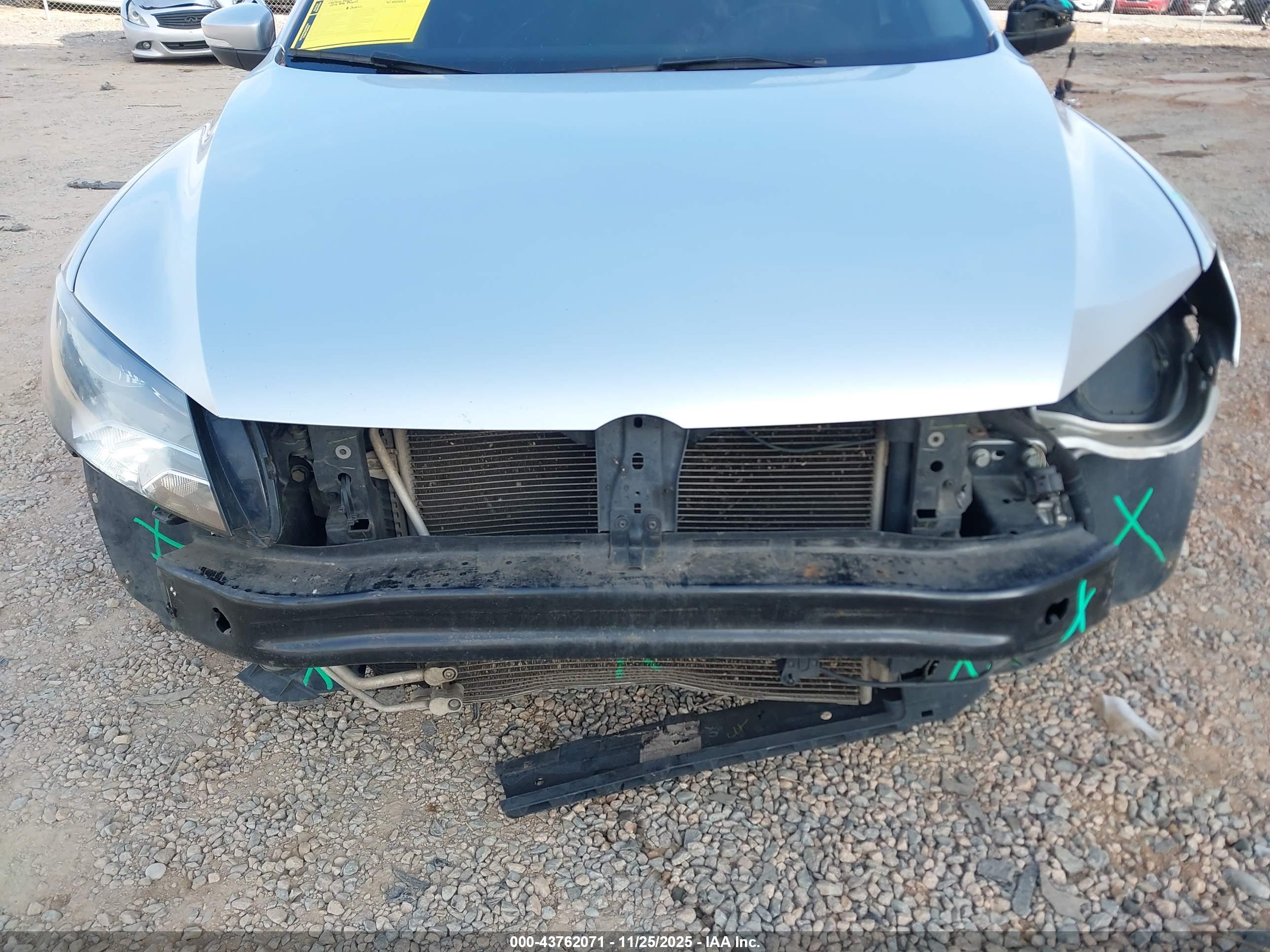 VOLKSWAGEN PASSAT image 6